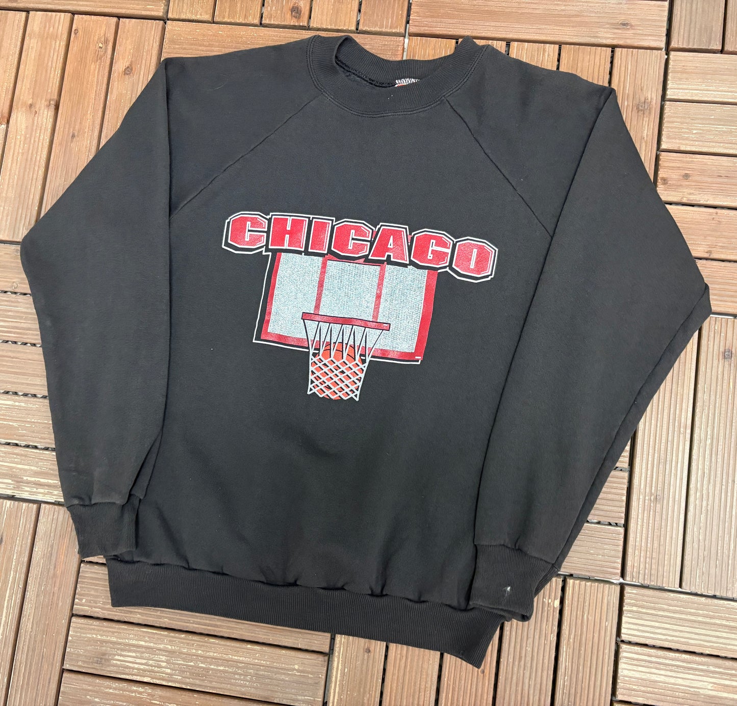 Chicago Basketball Graphic Crewneck | Size Large | Vintage 1980s Basketball Black Sweater |