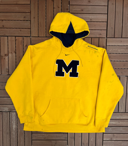 Michigan Wolverines Nike Graphic Hoodie | Size XX-Large | Vintage 2000s College Sports Yellow Hoodie |