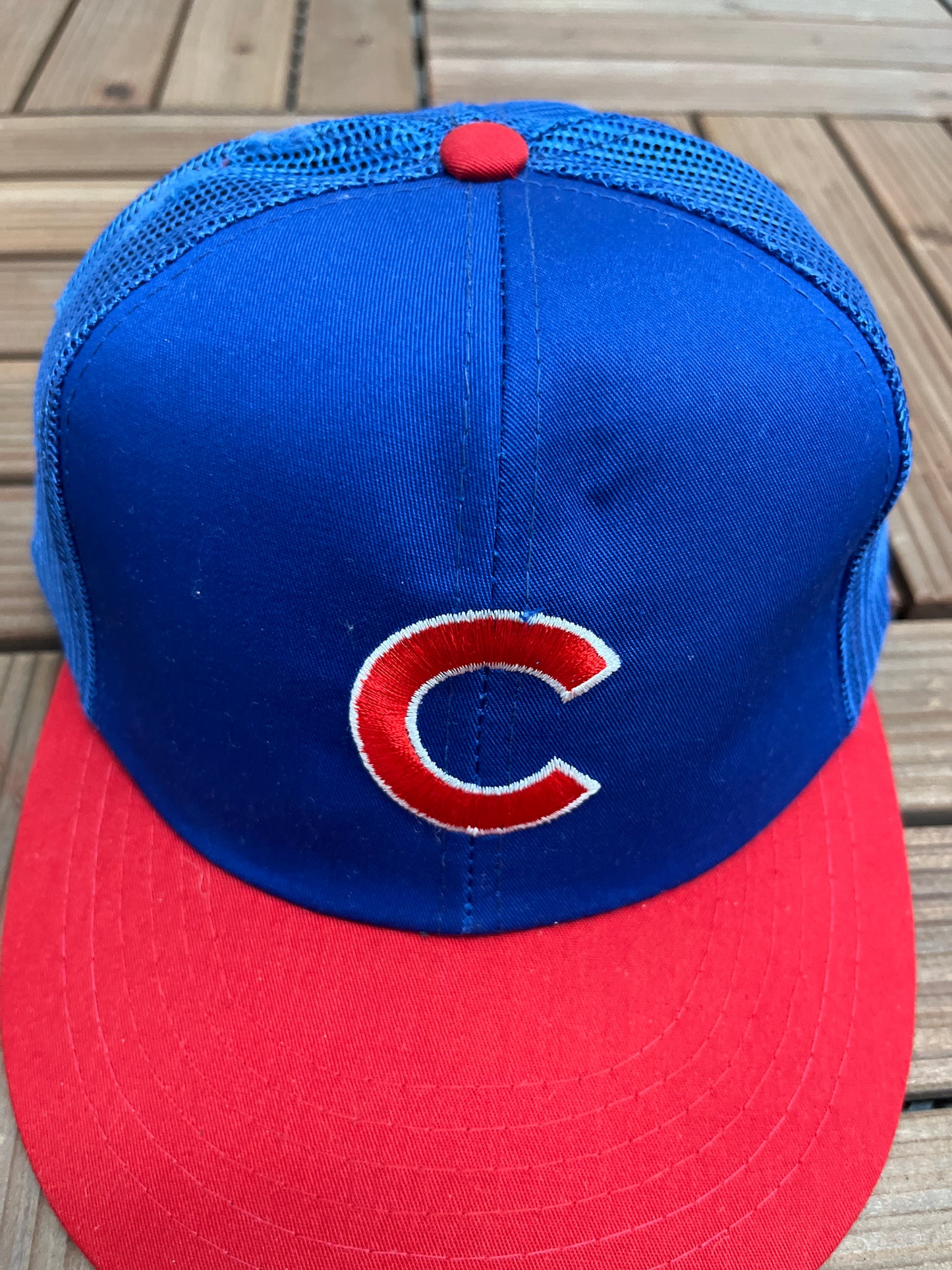 Chicago Cubs Embroidered Graphic Hat | Snap Back | Vintage 1980s MLB Baseball Trucker Blue Cap |