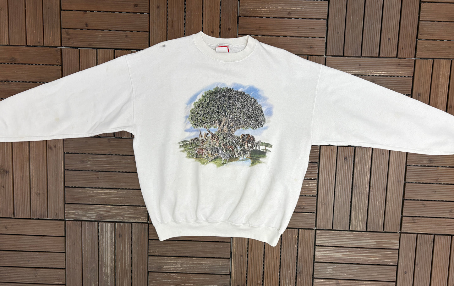 Disney's Animal Kingdom Graphic Crewneck | Size X-Large | Vintage 1990s White Cartoon Promotional Sweater |