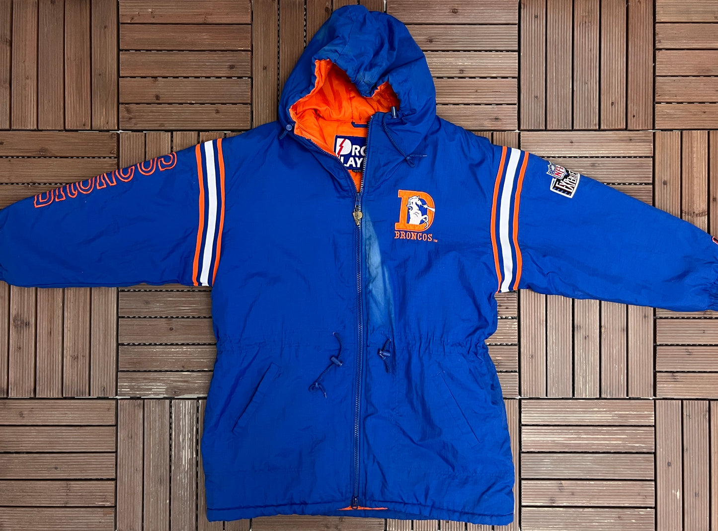 Denver Broncos Puffer Jacket | Size Large | Vintage 1990s NFL Football Pro Player Blue Jacket |