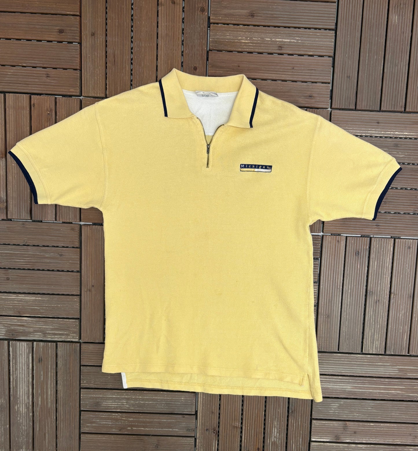 Michigan Wolverines Graphic Tee | Size Large | Vintage 2000s College Yellow Polo T-Shirt |