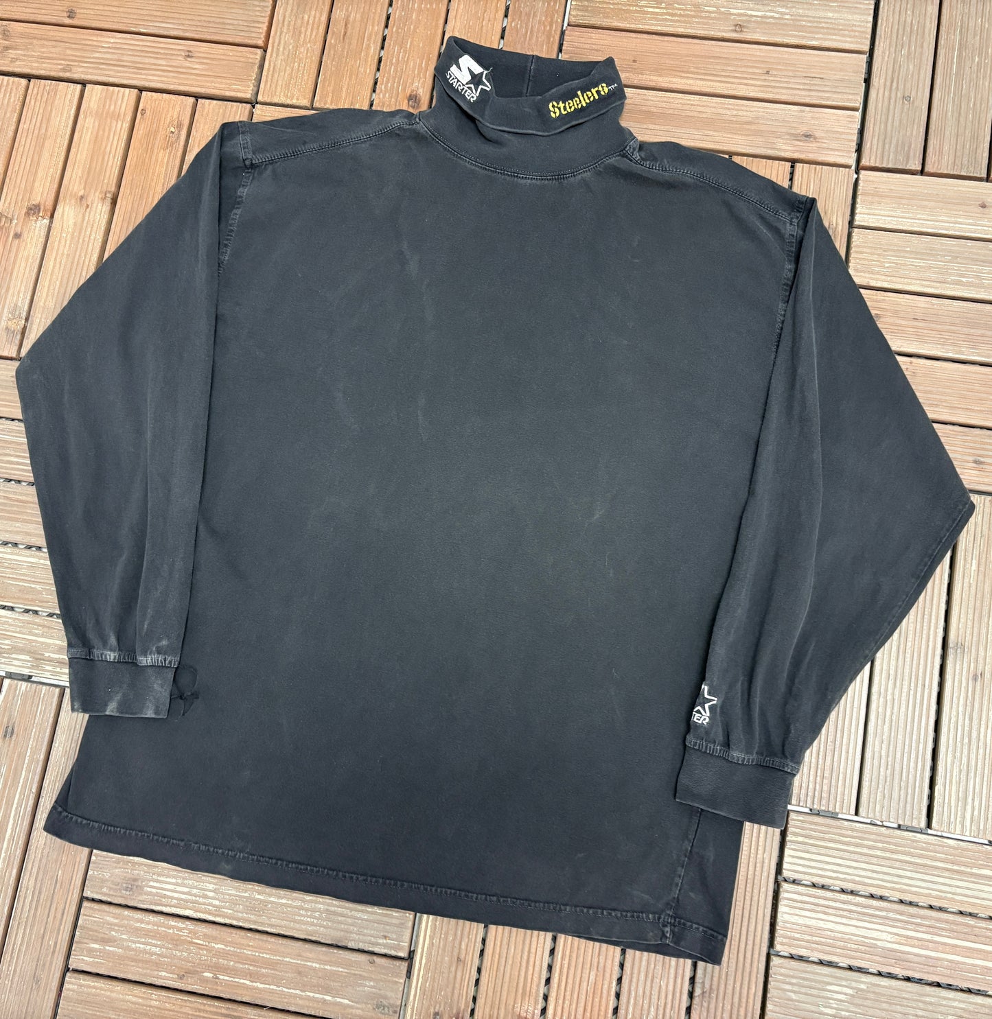 Pittsburgh Steelers Embroidered Graphic Turtleneck | Size X-Large | Vintage 1990s NFL Football Starter Black T-Shirt |