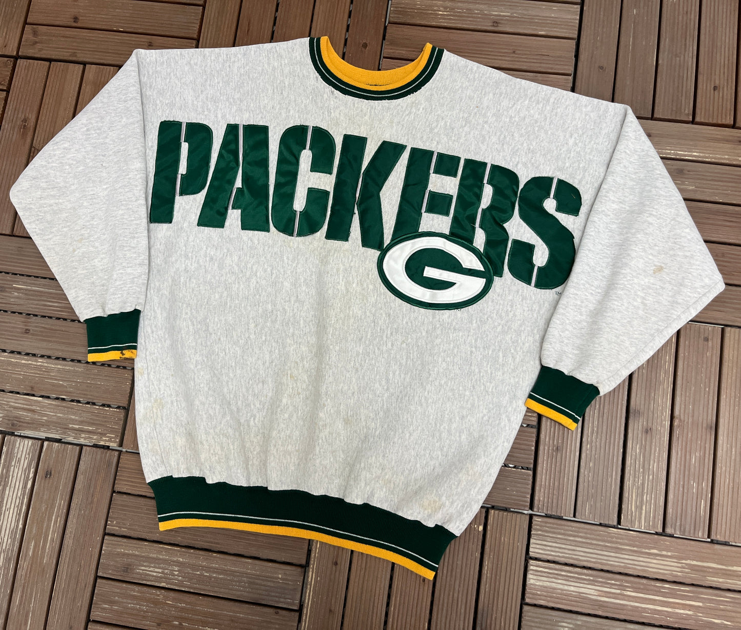 Green Bay Packers Wingspan Graphic Crewneck | Size X-Large | Vintage 1990s NFL Football Grey Sweater |