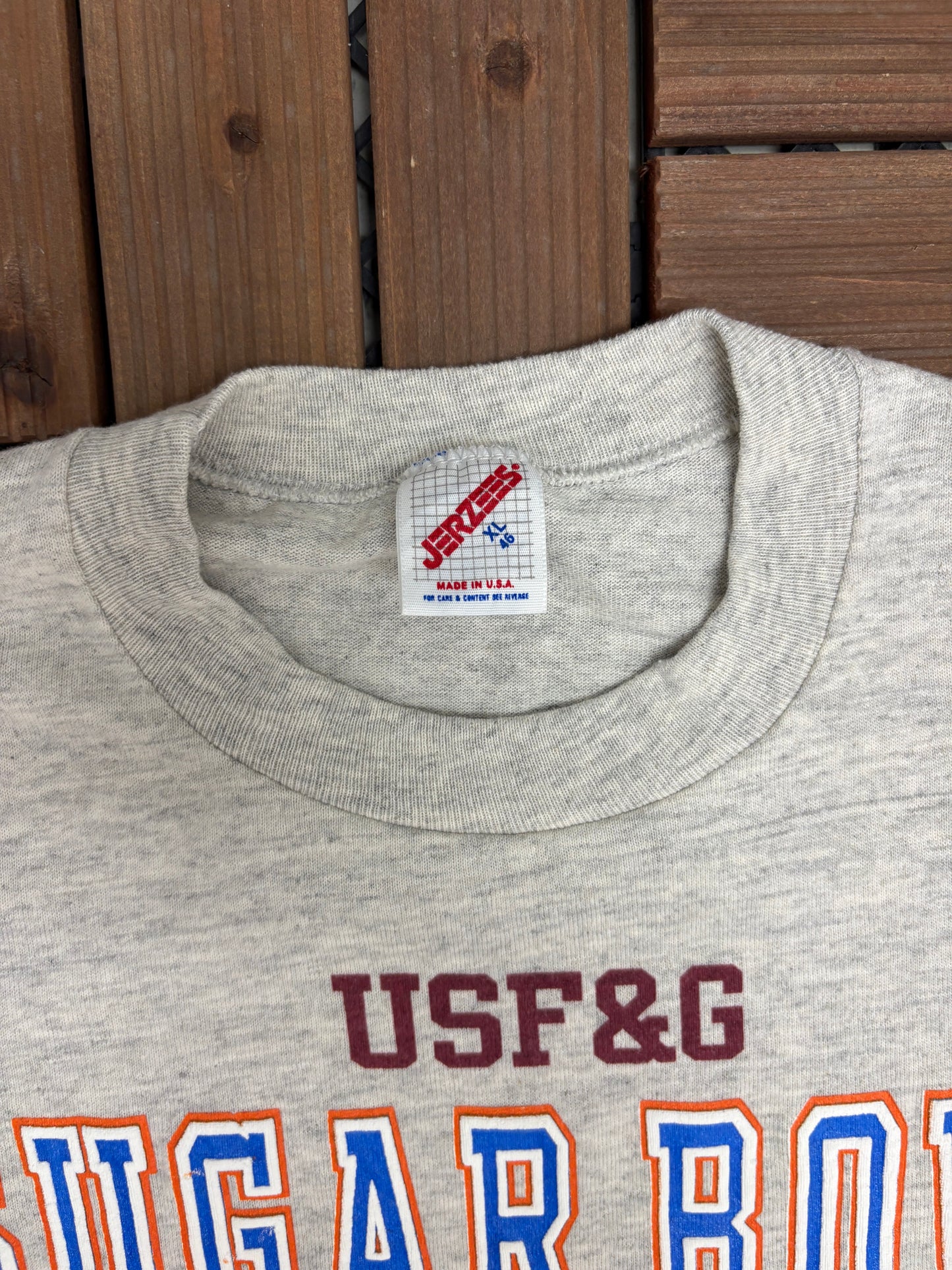 Tennessee Volunteers 1991 Sugar Bowl Champions Graphic Tee | Size X-Large | Vintage 1990s College Football Grey T-Shirt |