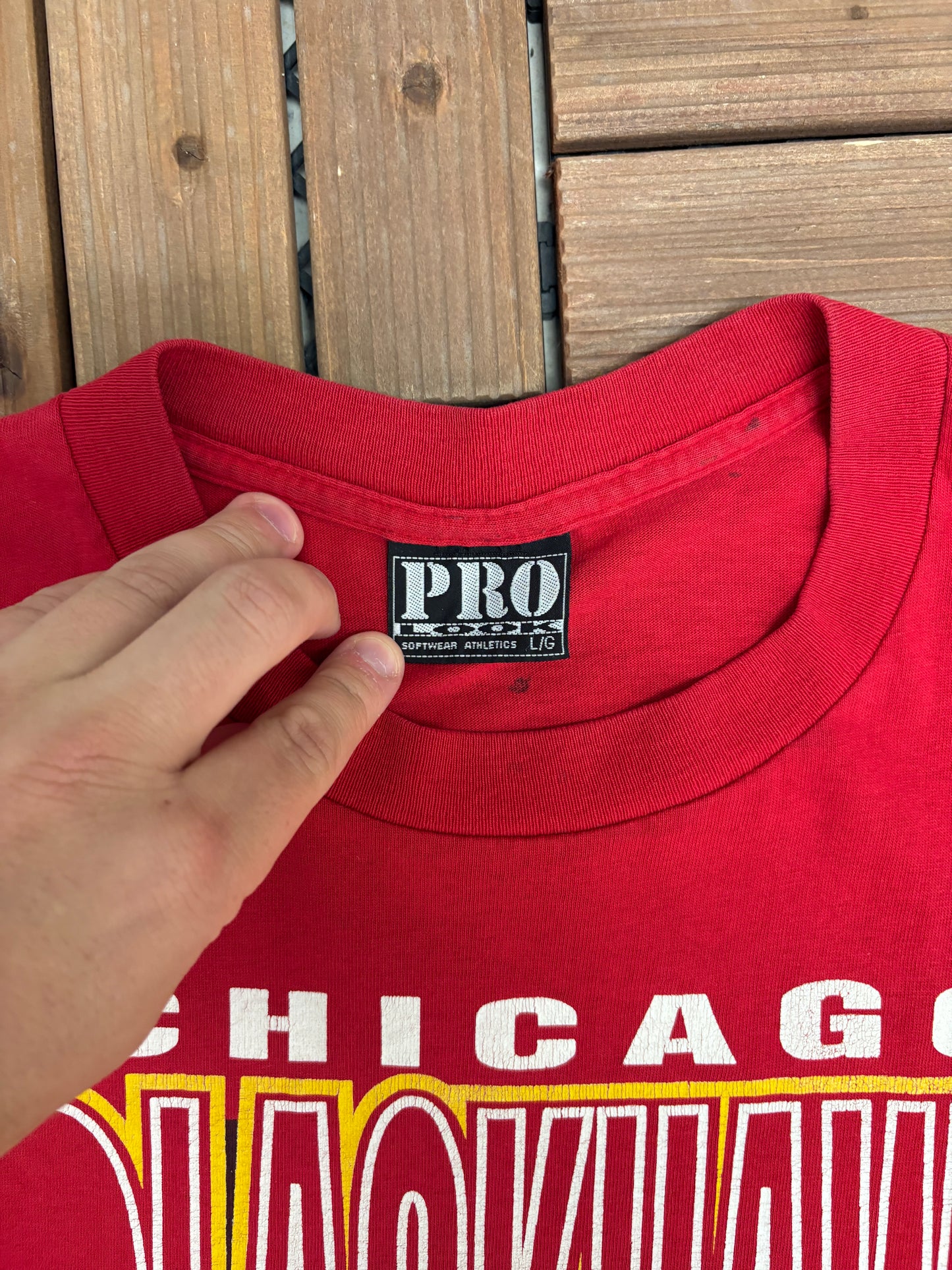 Chicago Blackhawks Graphic Tee | Size Large | Vintage 1990s NHL Hockey Red T-Shirt |