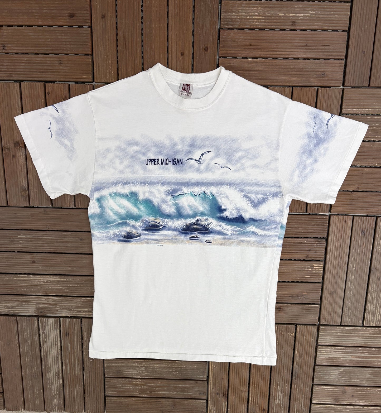 Upper Michigan Scenic Seagull Graphic Tee | Size Large | Vintage 1990s Tourist White T-Shirt |