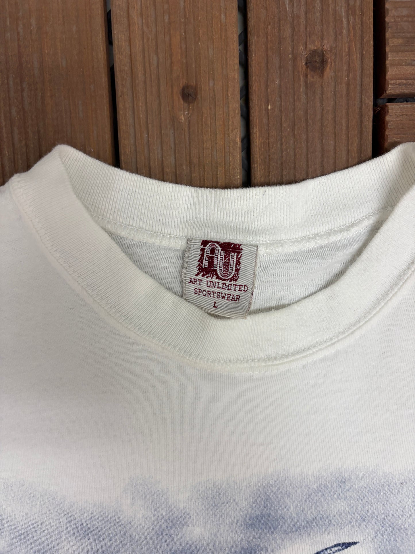 Upper Michigan Scenic Seagull Graphic Tee | Size Large | Vintage 1990s Tourist White T-Shirt |