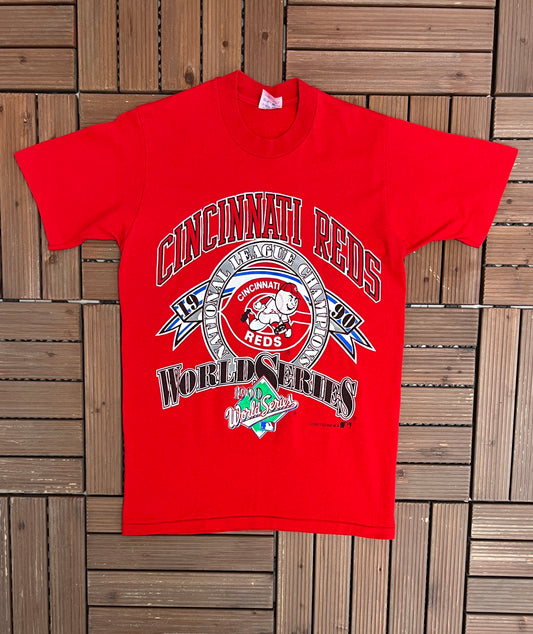 Cincinnati Reds World Series 1990 Graphic Tee | Size Medium | Vintage 1990s MLB Baseball Red T-Shirt |