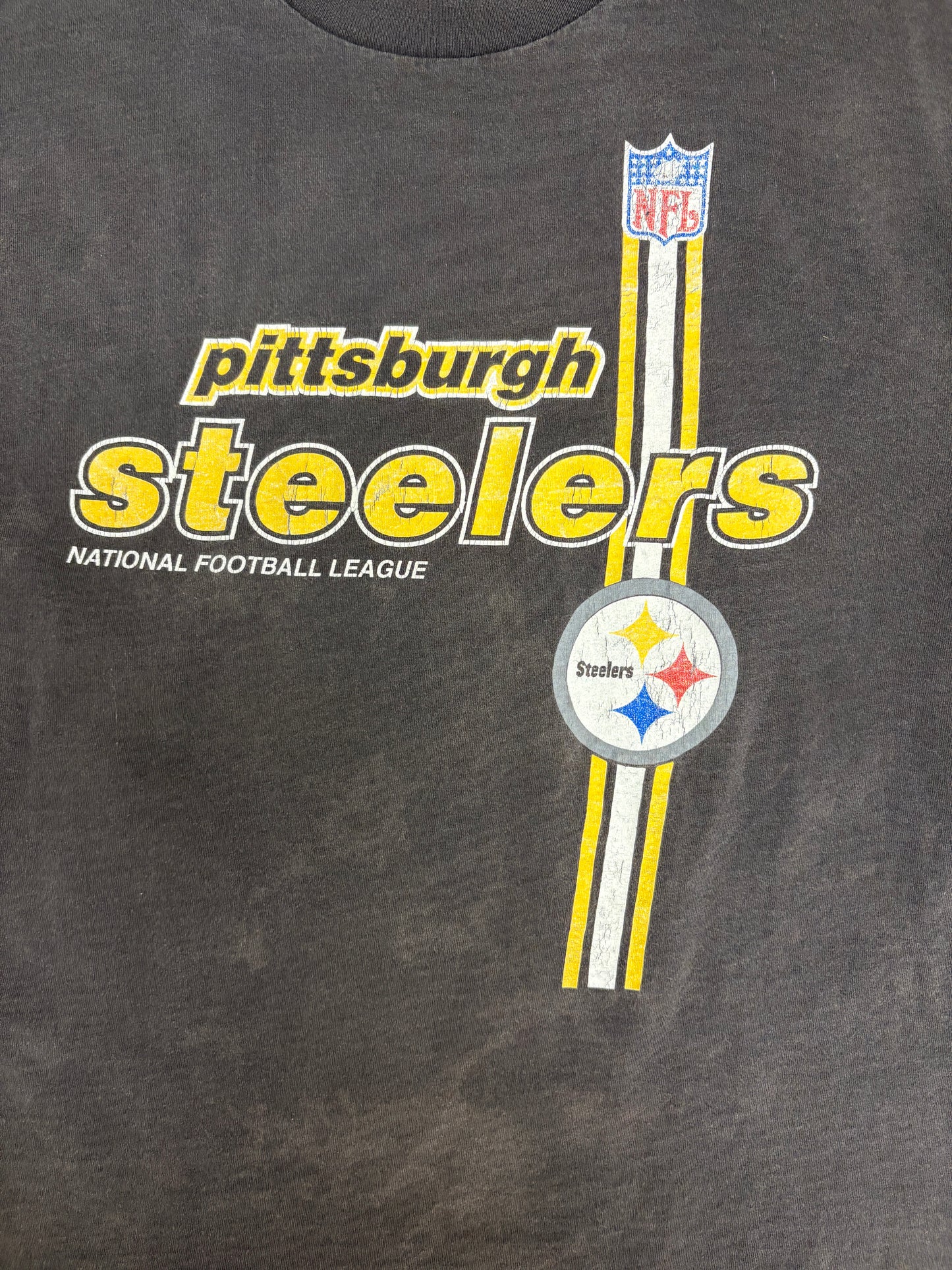 Pittsburgh Steelers Graphic Tee | Size Large | Vintage 1990s NFL Football Black T-Shirt |