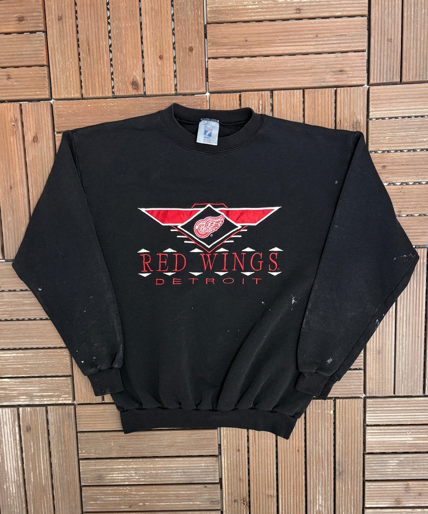 Detroit Red Wings Graphic Crewneck | Size Medium | Vintage 1990s NHL Hockey Black Sweater |