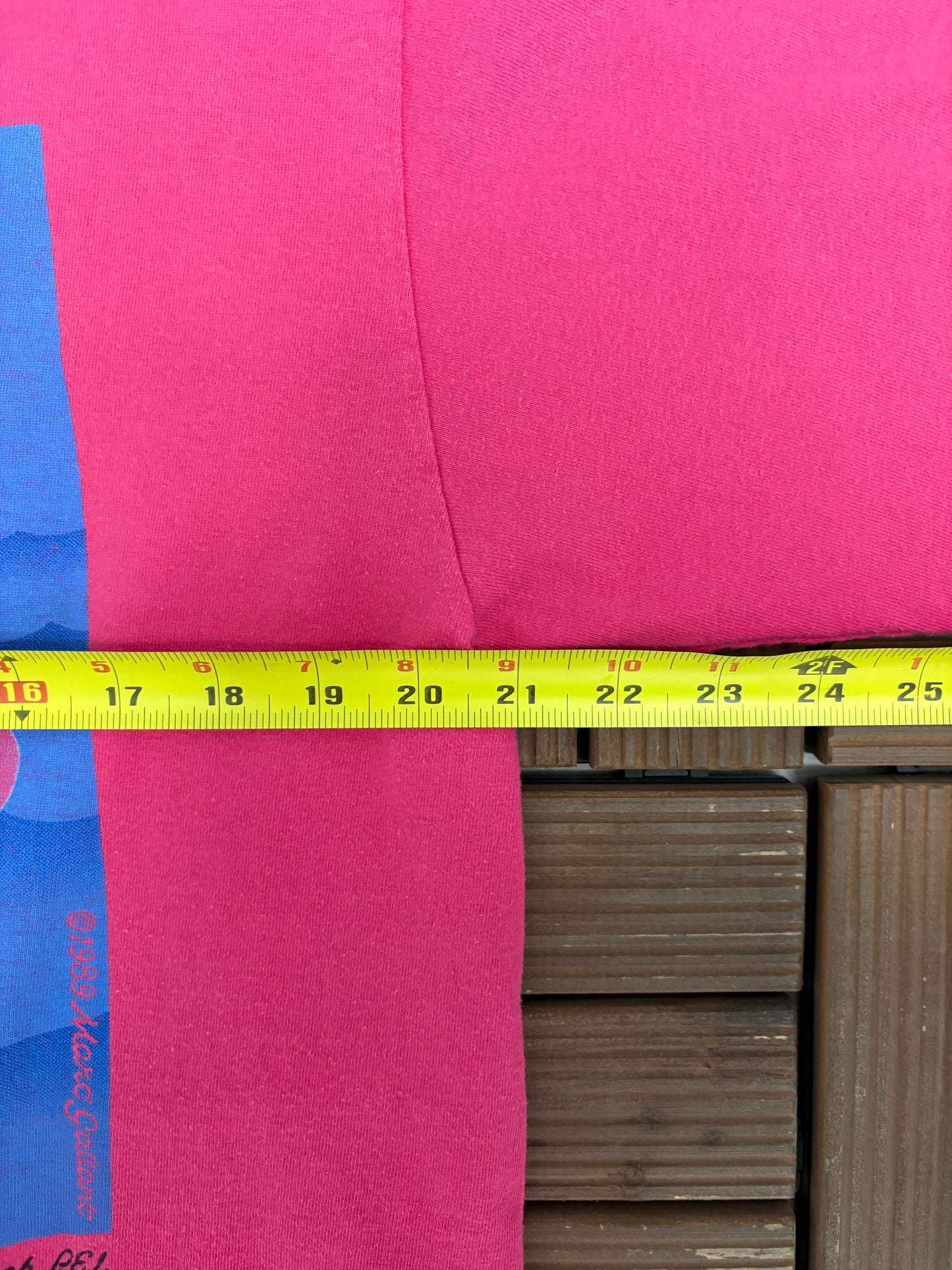 Cows Creamery Prince Edward Island Graphic Tee | Size Large | Vintage 1980s Promotional Pink T-Shirt |