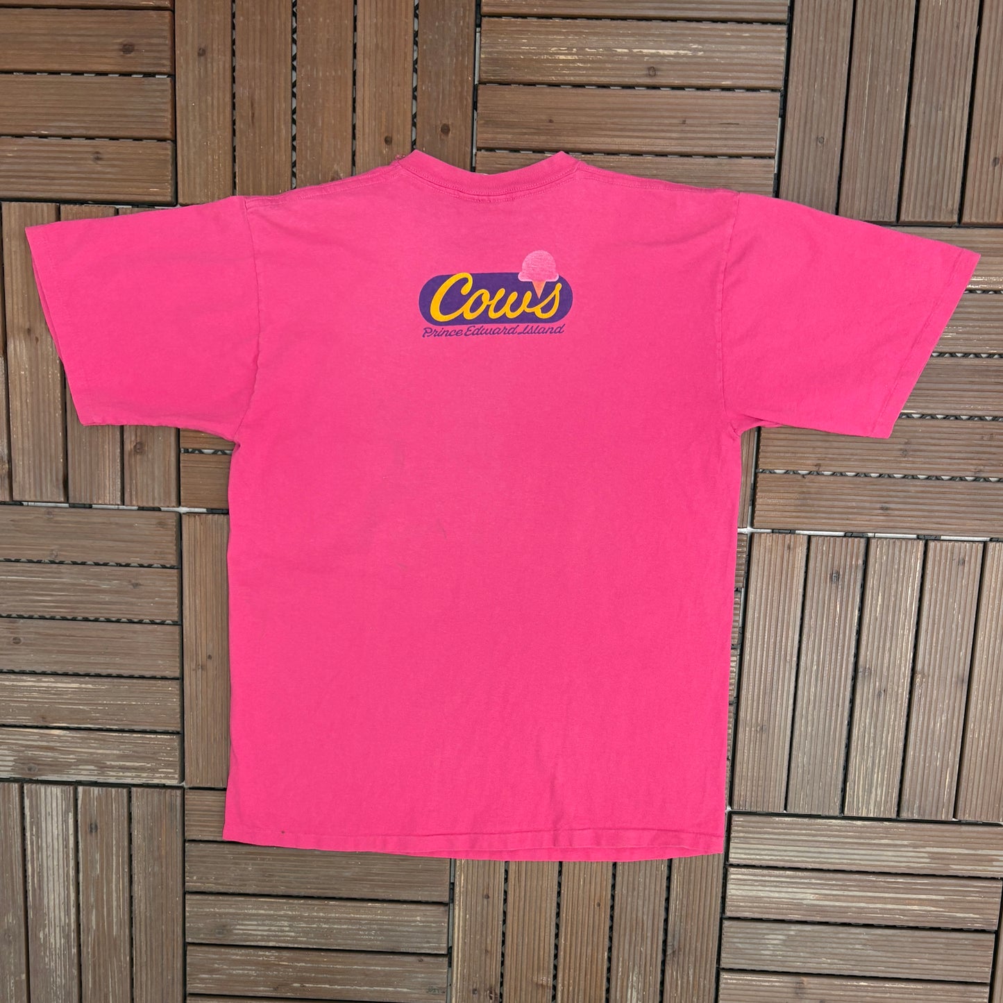 Cows Creamery Prince Edward Island Graphic Tee | Size Large | Vintage 1980s Promotional Pink T-Shirt |