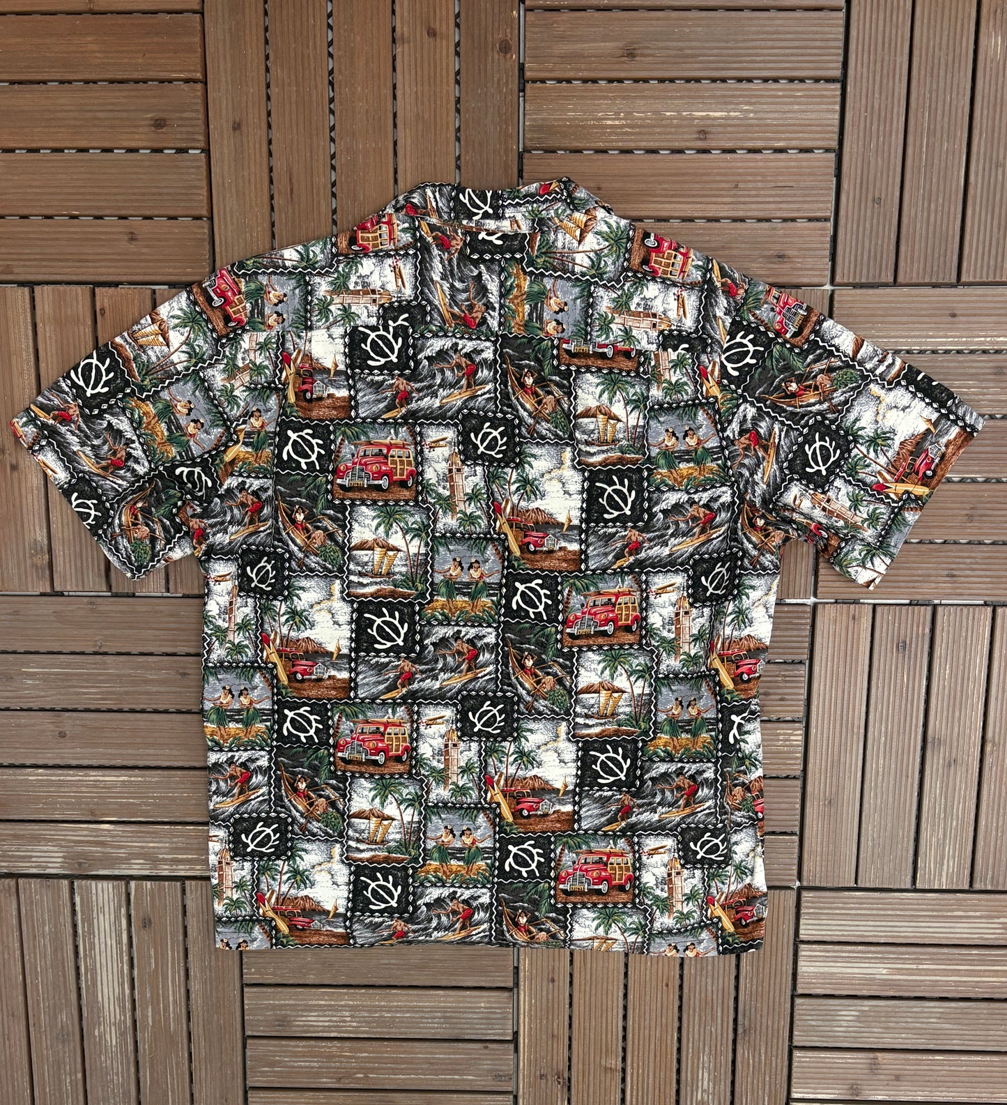 Hula & Surfing Graphic Hawaiian Shirt | Size X-Large | Vintage 1990s Scenic Hawaiian Shirt |