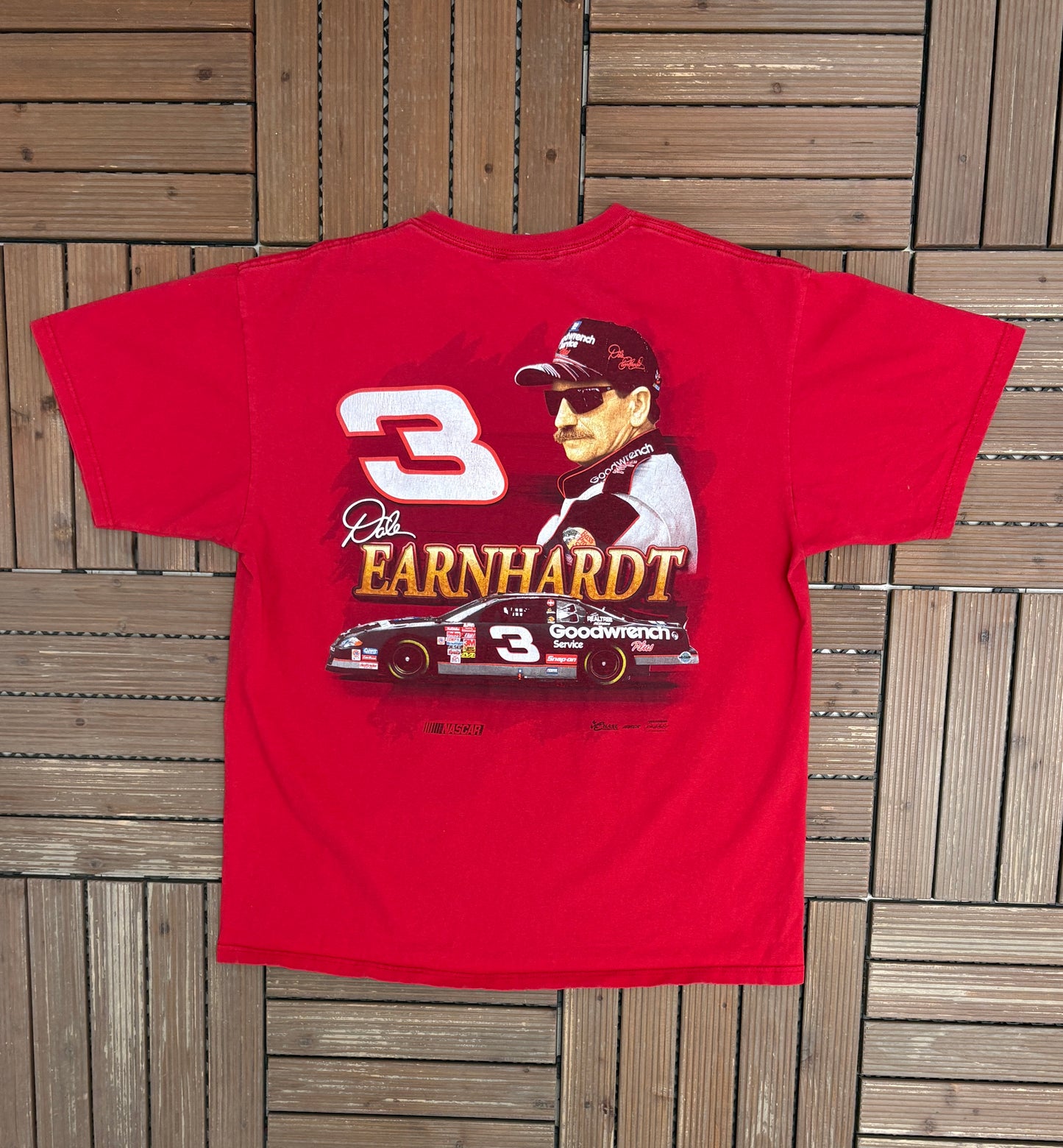 Dale Earnhardt NASCAR Graphic Tee | Size X-Large | Vintage 2000s NASCAR Racing Red T-Shirt |