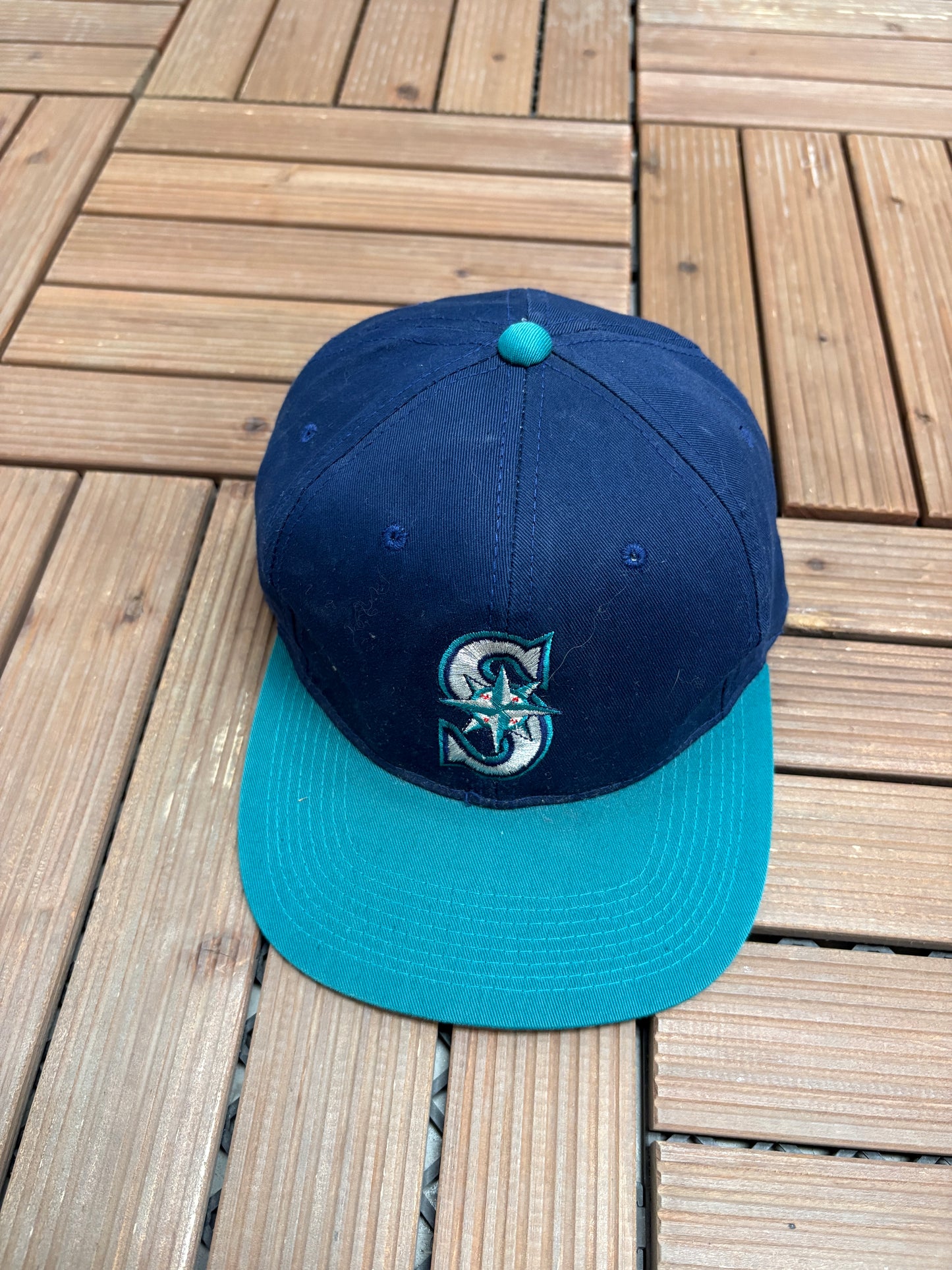 Seattle Mariners Embroidered Graphic Hat | Snap Back | Vintage 2000s MLB Baseball Blue Hat |