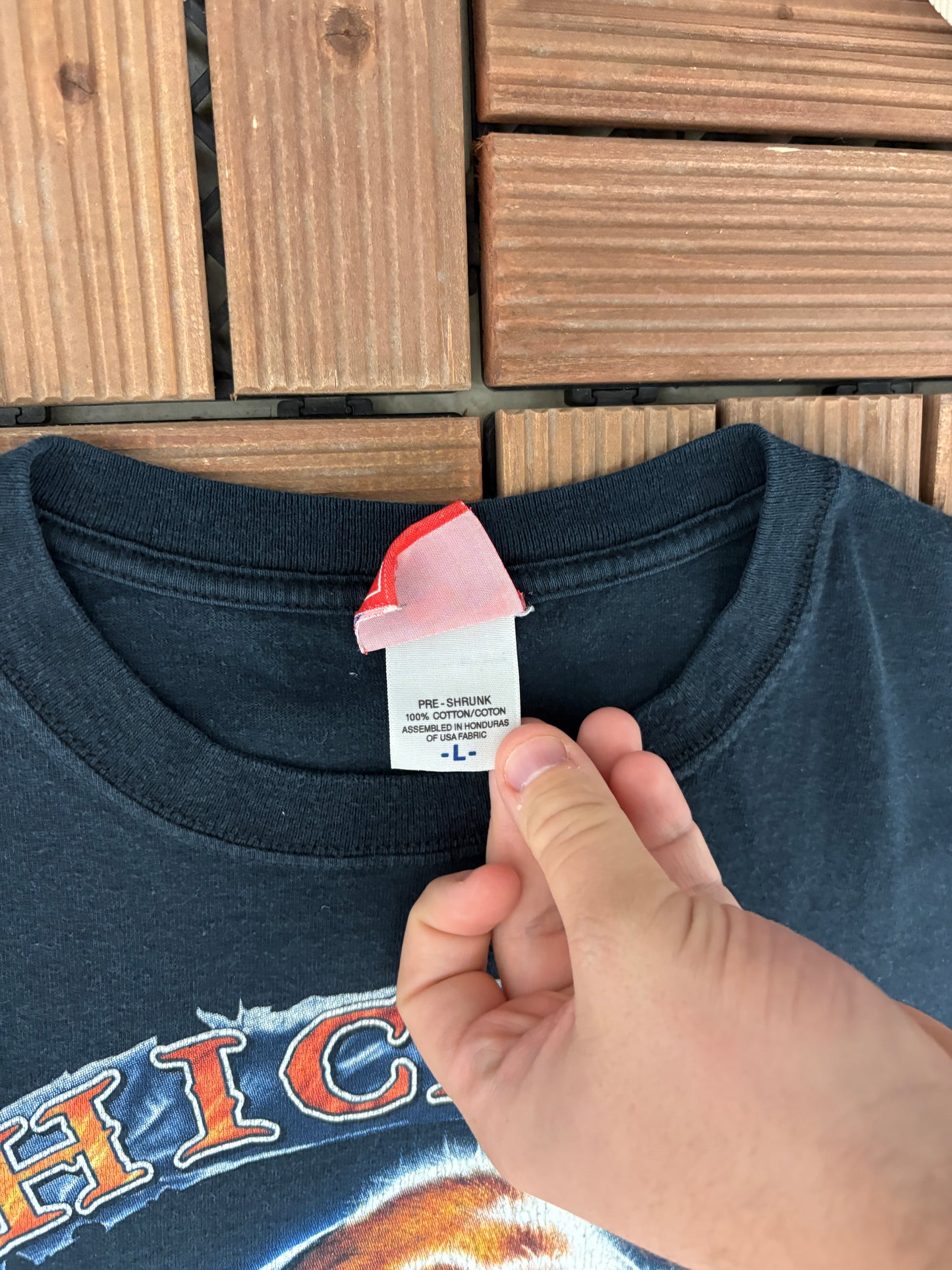 Chicago Bears Graphic Tee | Size Large | Vintage 2000s NFL Football Black T-Shirt |