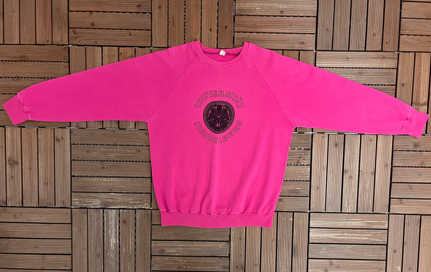 Universität Heidelberg Graphic Crewneck | Size Large | Vintage 1980s Pink University Sweater |