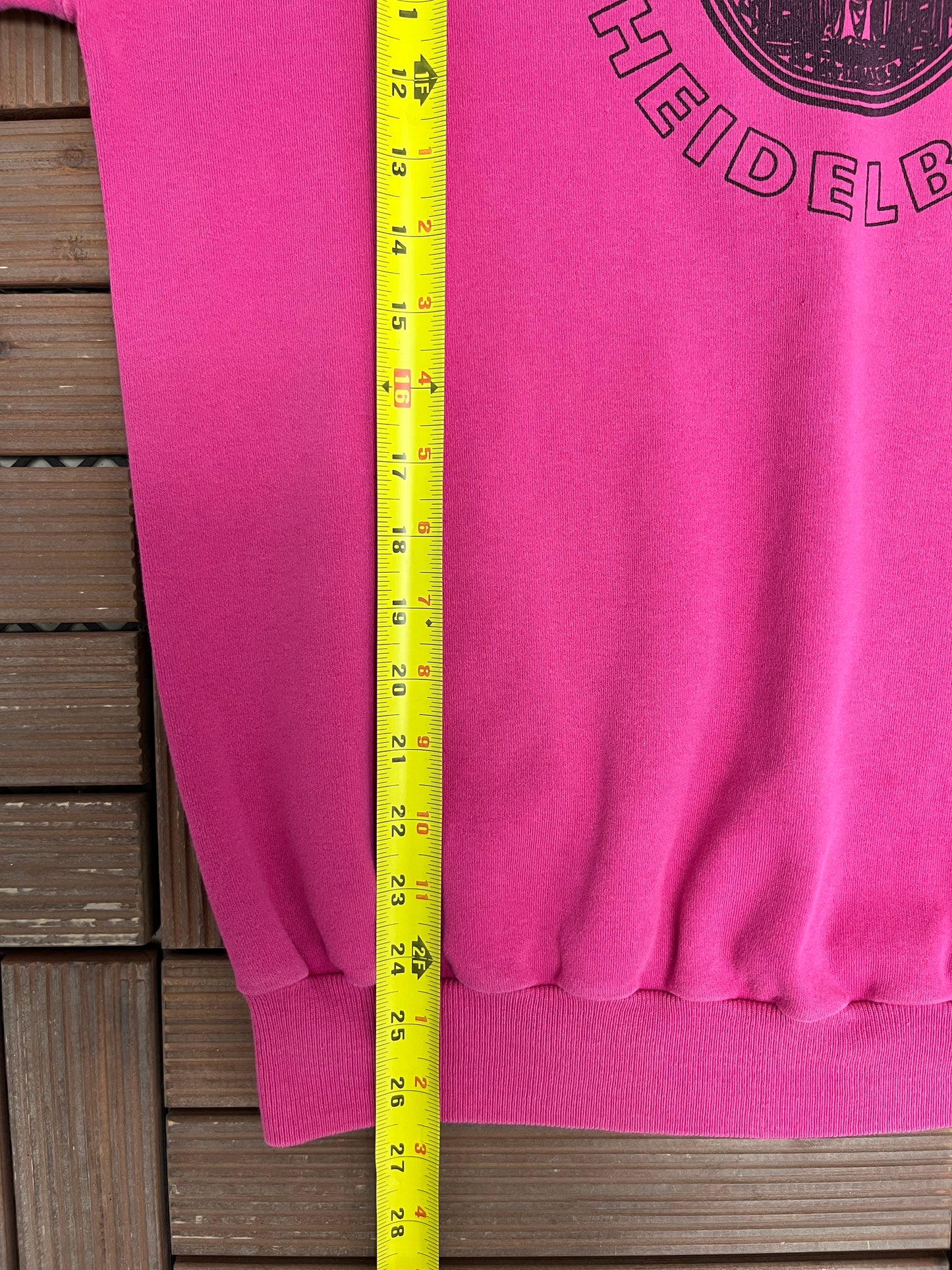 Universität Heidelberg Graphic Crewneck | Size Large | Vintage 1980s Pink University Sweater |