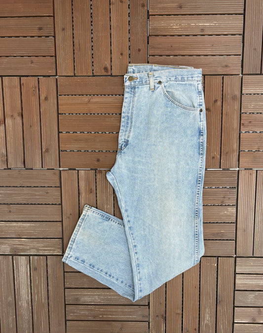 Wrangler Blue Denim Jeans | Size 38 x 32 | Vintage 2000s Made in USA Branded Blue Jeans |