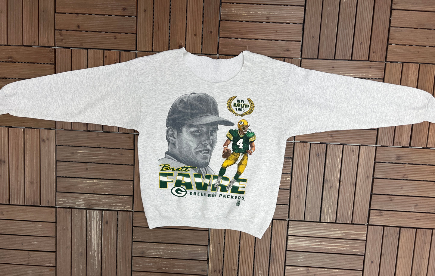 Green Bay Packers Brett Favre Graphic Crewneck | Size Large | Vintage 1990s NFL Football Grey Sweater |