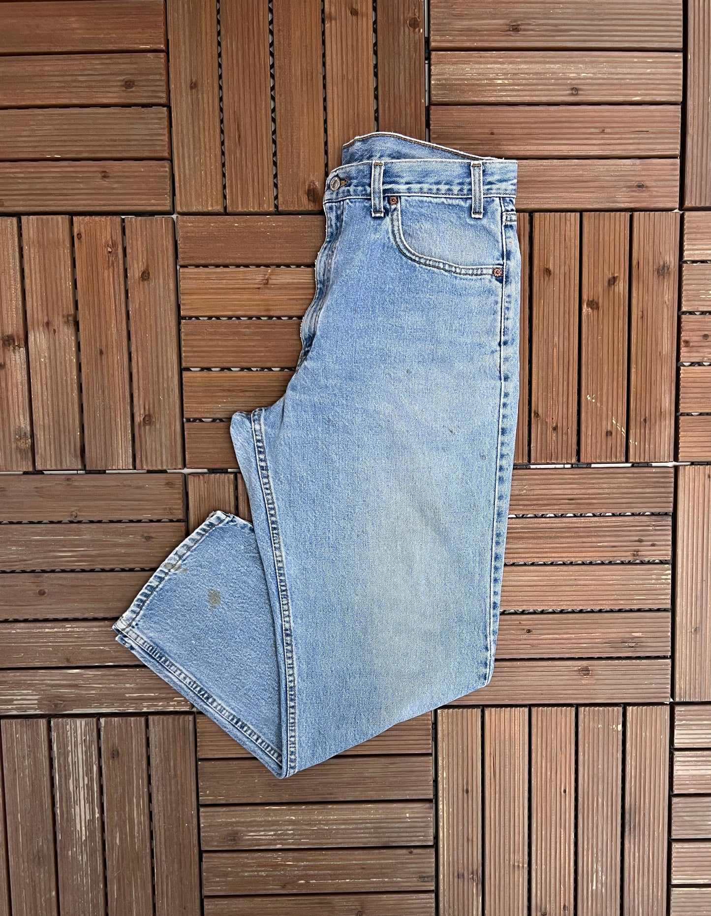 Levi Strauss & Co 550 Denim Jeans | Size 36 x 30 | Vintage 1990s Levi's Light Blue Jeans |