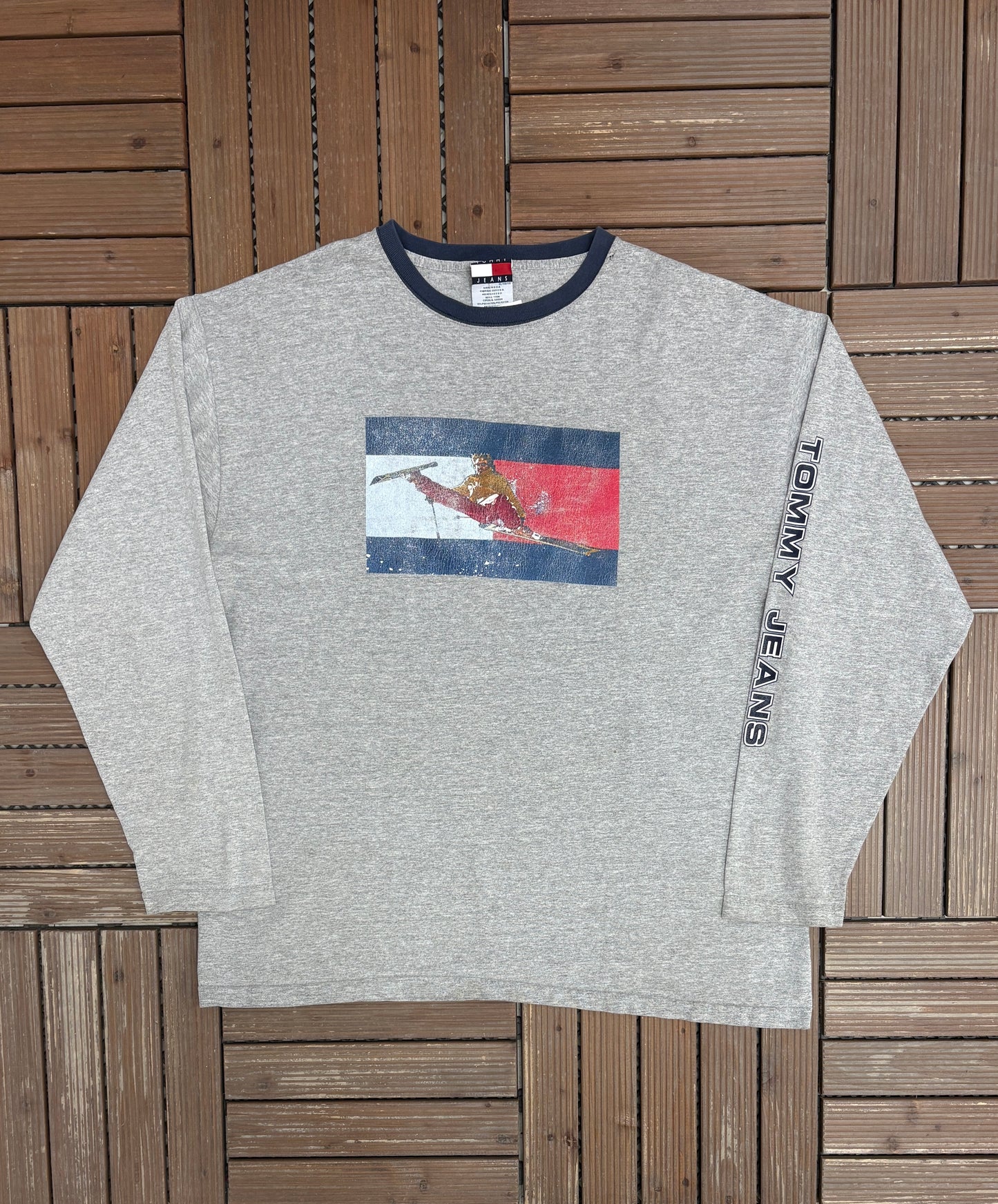 Tommy Hilfiger Jeans Skiing Graphic Tee | Size X-Large | Vintage 1990s Made in USA Grey Long Sleeve |