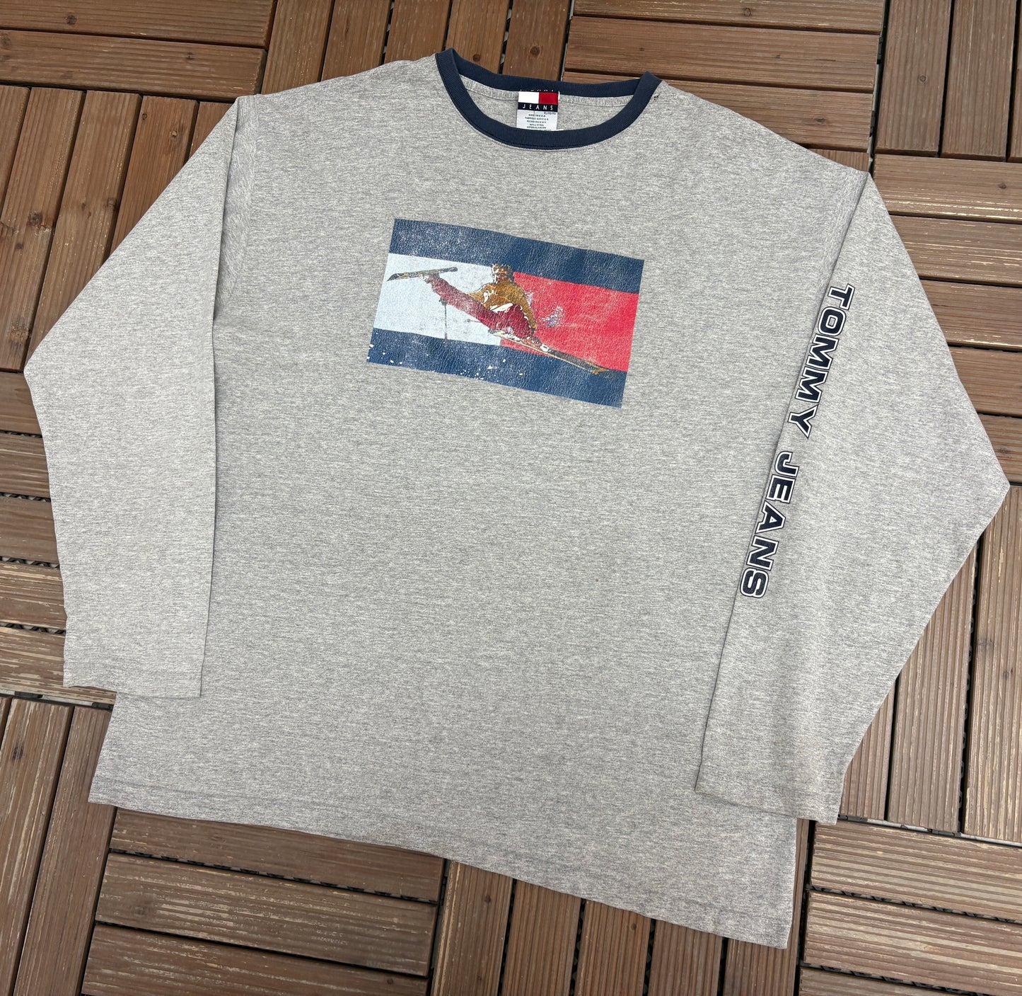 Tommy Hilfiger Jeans Skiing Graphic Tee | Size X-Large | Vintage 1990s Made in USA Grey Long Sleeve |