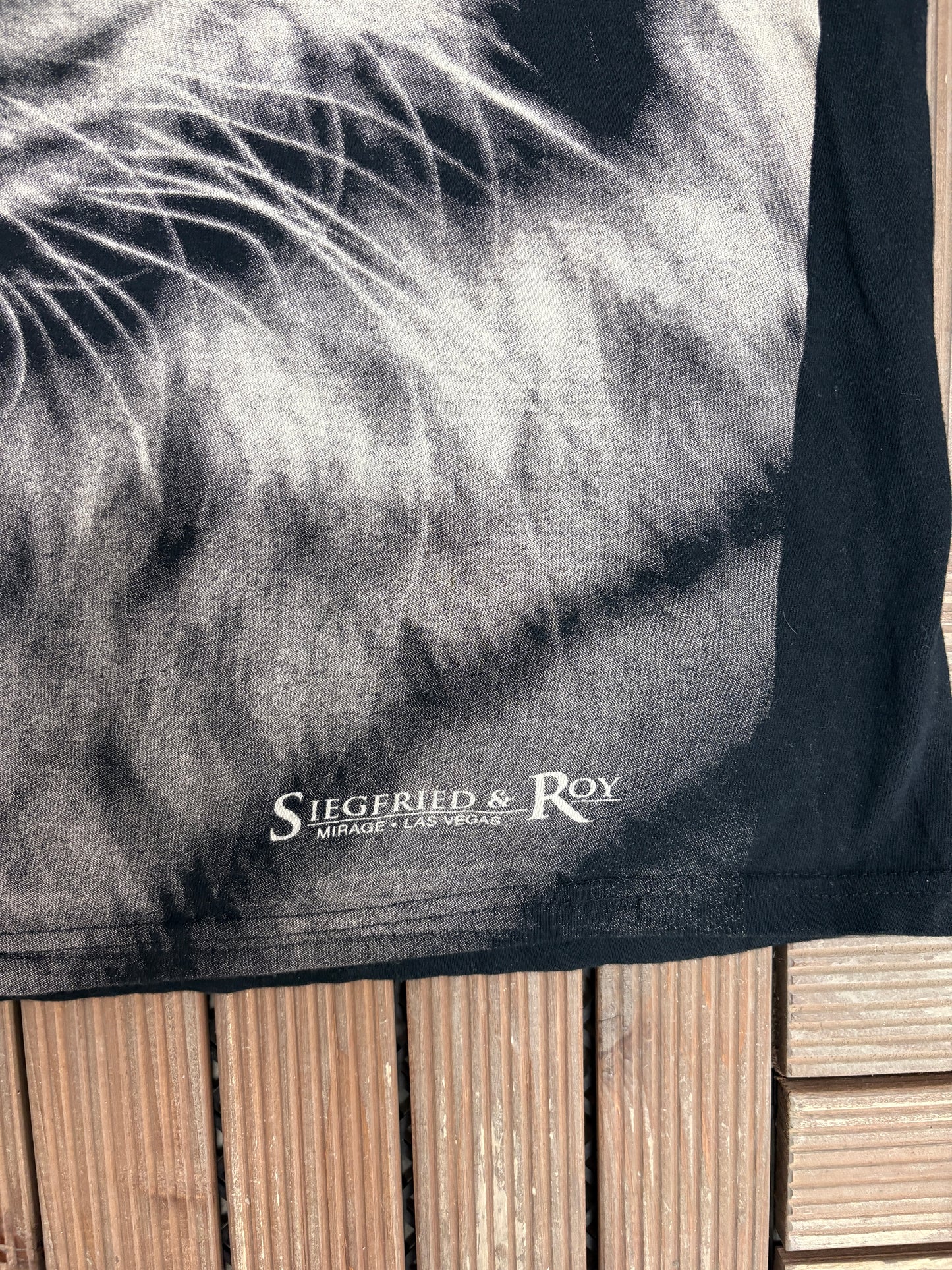 Siegfried & Roy Mirage, Las Vegas Graphic Tee | One Size Fits Most | Vintage 2000s Promotional Black T-Shirt |