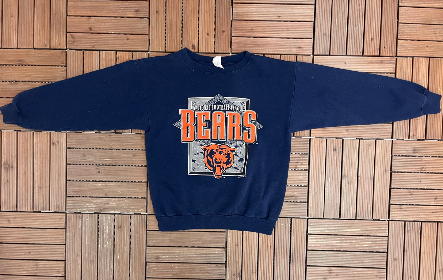 Chicago Bears Graphic Crewneck | Size X-Large | Vintage 1990s NFL Football Blue Sweater | Made in USA |