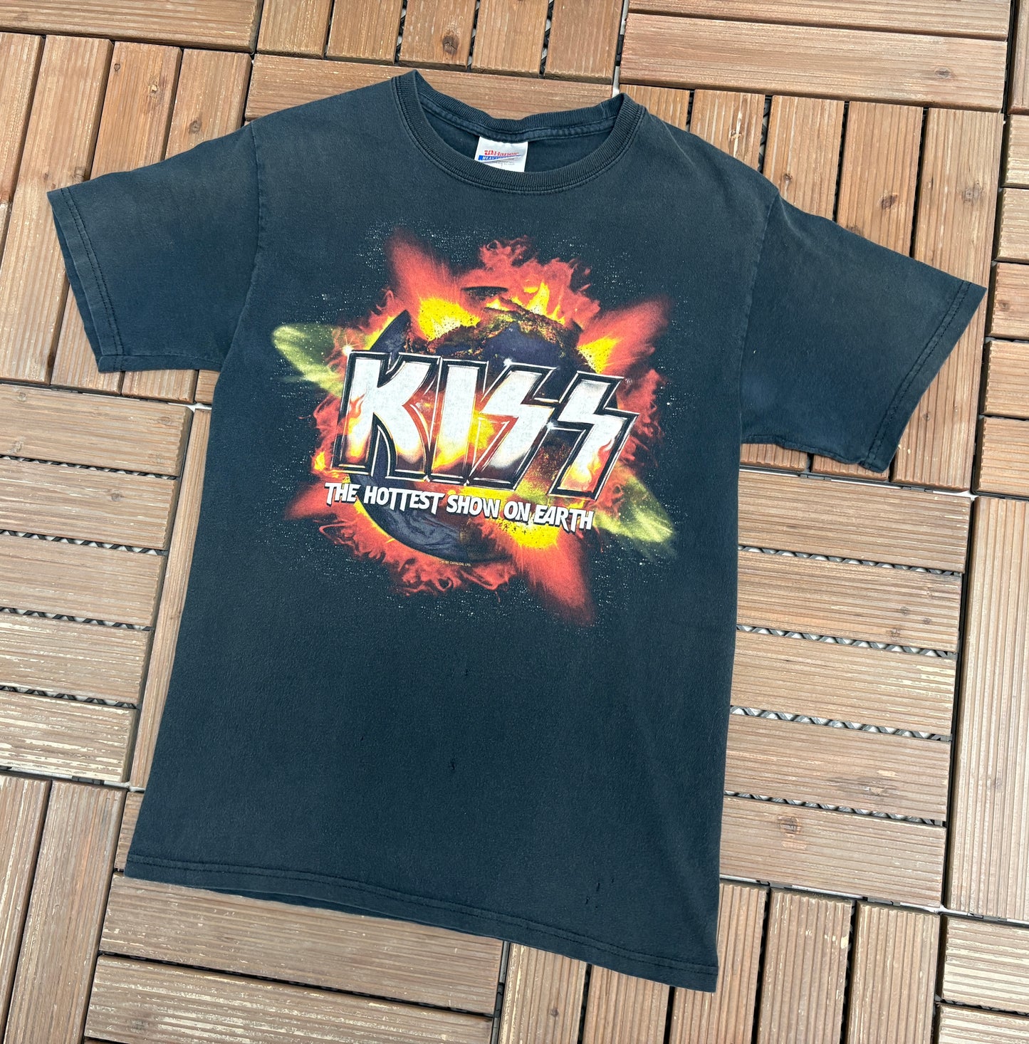 Kiss The Hottest Show On Earth Graphic Tee | Size Small | Vintage 2000s Rock Band Black T-Shirt |