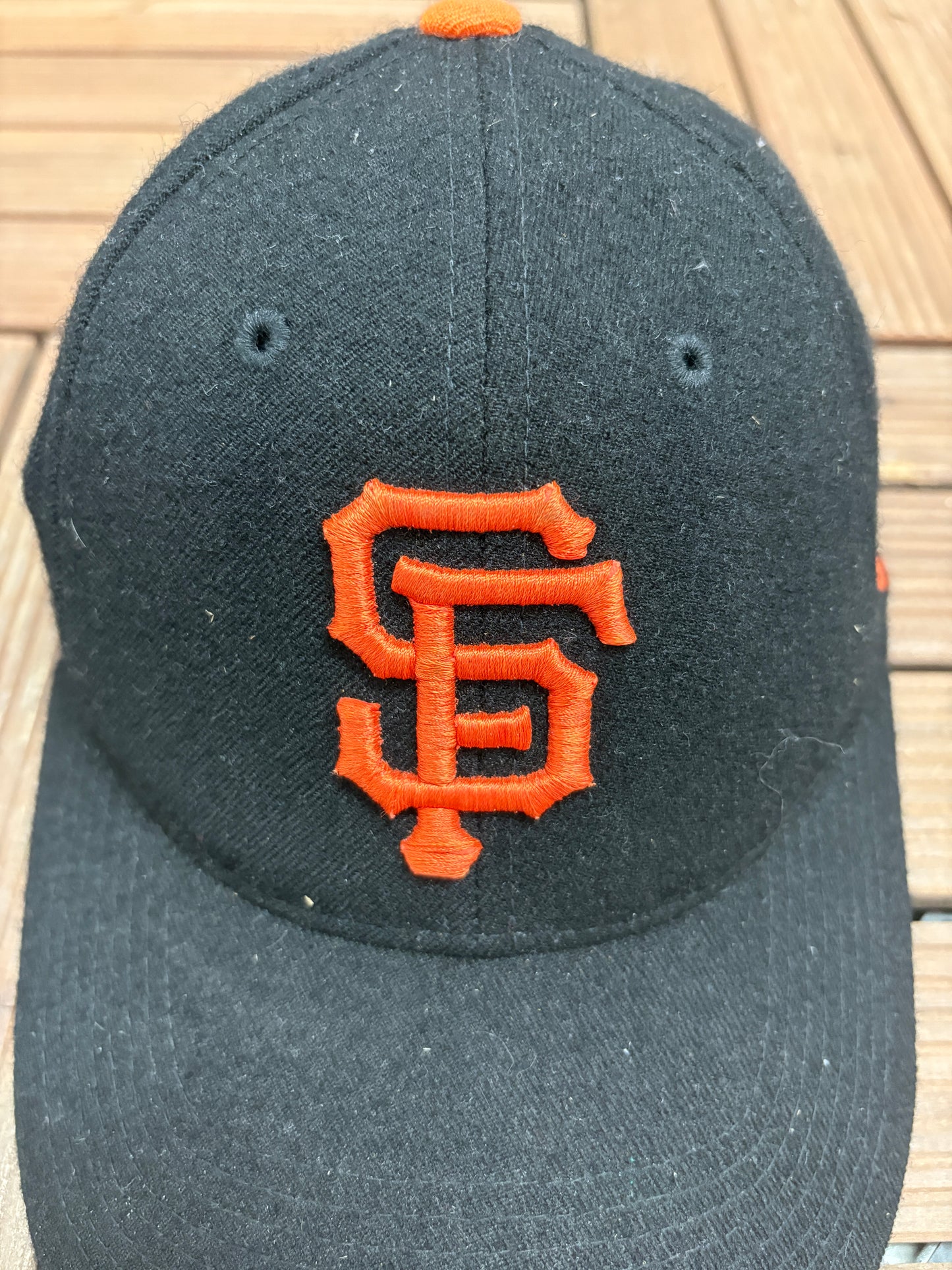 San Francisco Giants Nike Embroidered Hat | Strap Back | Vintage 2000s Nike MLB Baseball Black Cap |