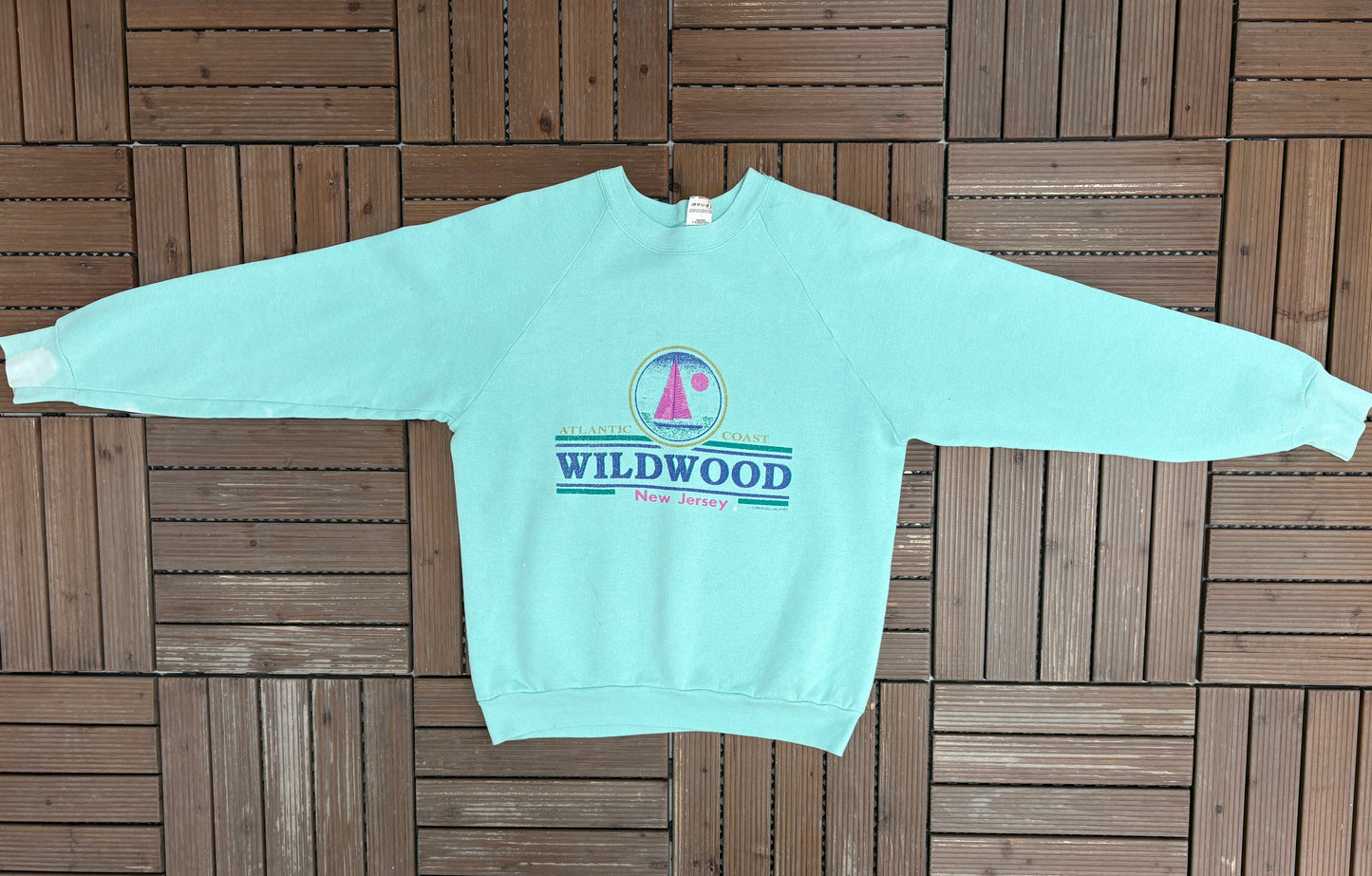Wildwood, New Jersey Graphic Crewneck | Size Large | Vintage 1980s Tourist Promotional Blue Sweater |