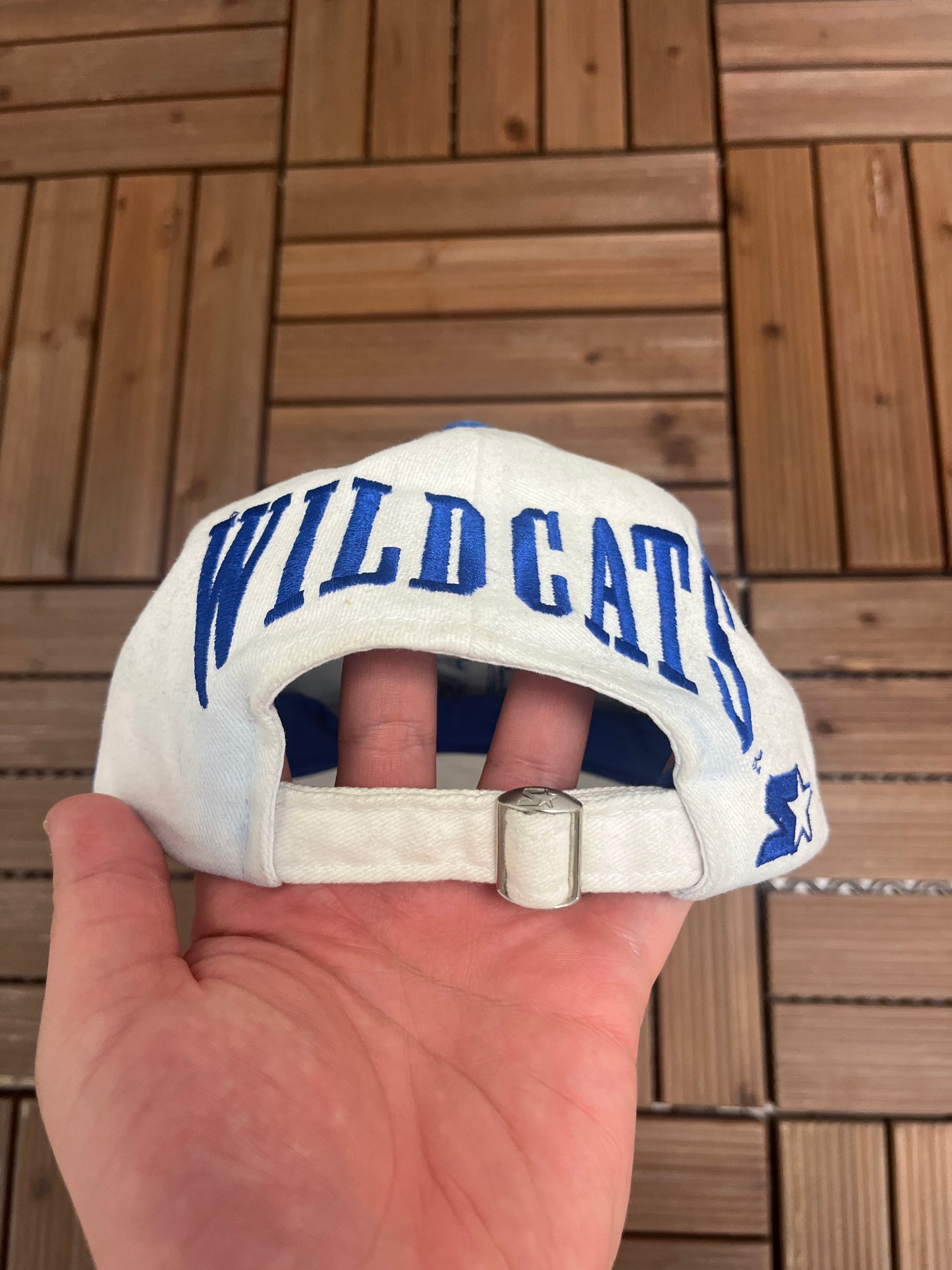 Kentucky Wildcats Embroidered Graphic Hat | Metal Clasp | Vintage 1990s Starter Blue Cap |