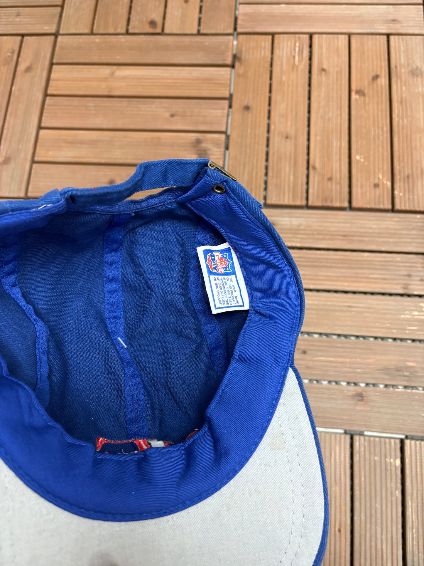 New England Patriots Embroidered Graphic Hat | Metal Clasp | Vintage 1990s NFL Football Blue Hat |