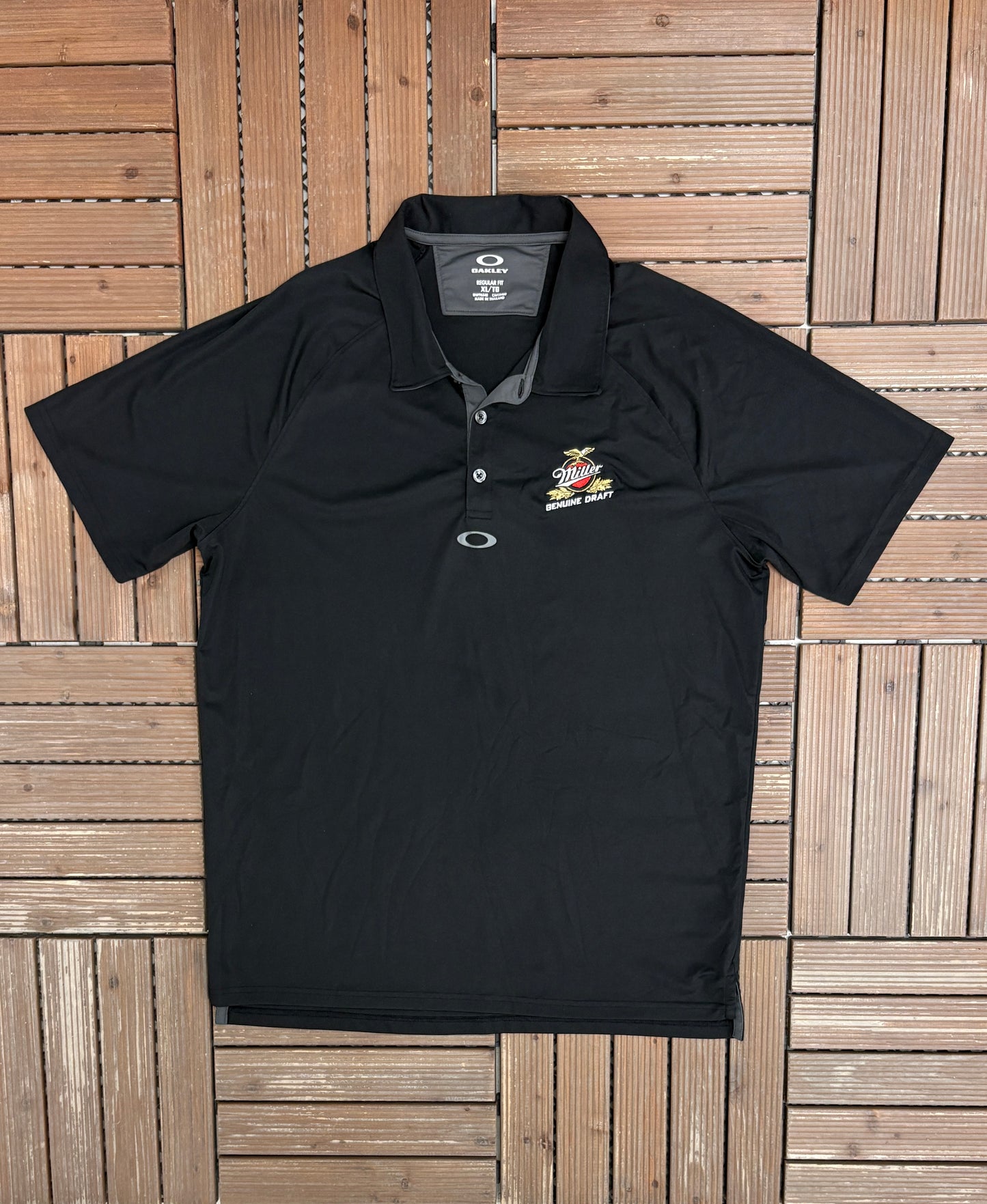 Miller Genuine Draft Embroidered Graphic Golf Shirt | Size X-Large | Modern Oakley Black T-Shirt |