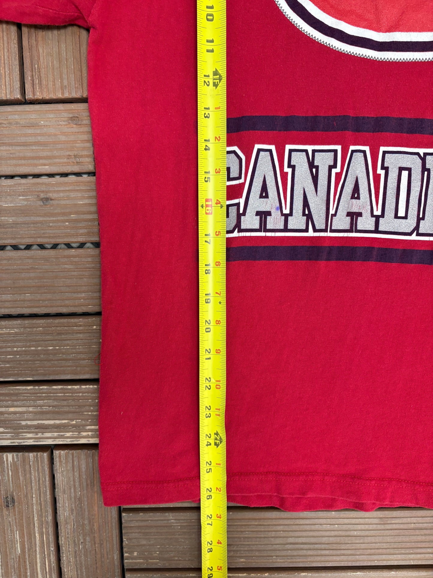 Montreal Canadiens Graphic Tee | Size Medium | Vintage 1990s NHL Hockey Red T-Shirt |