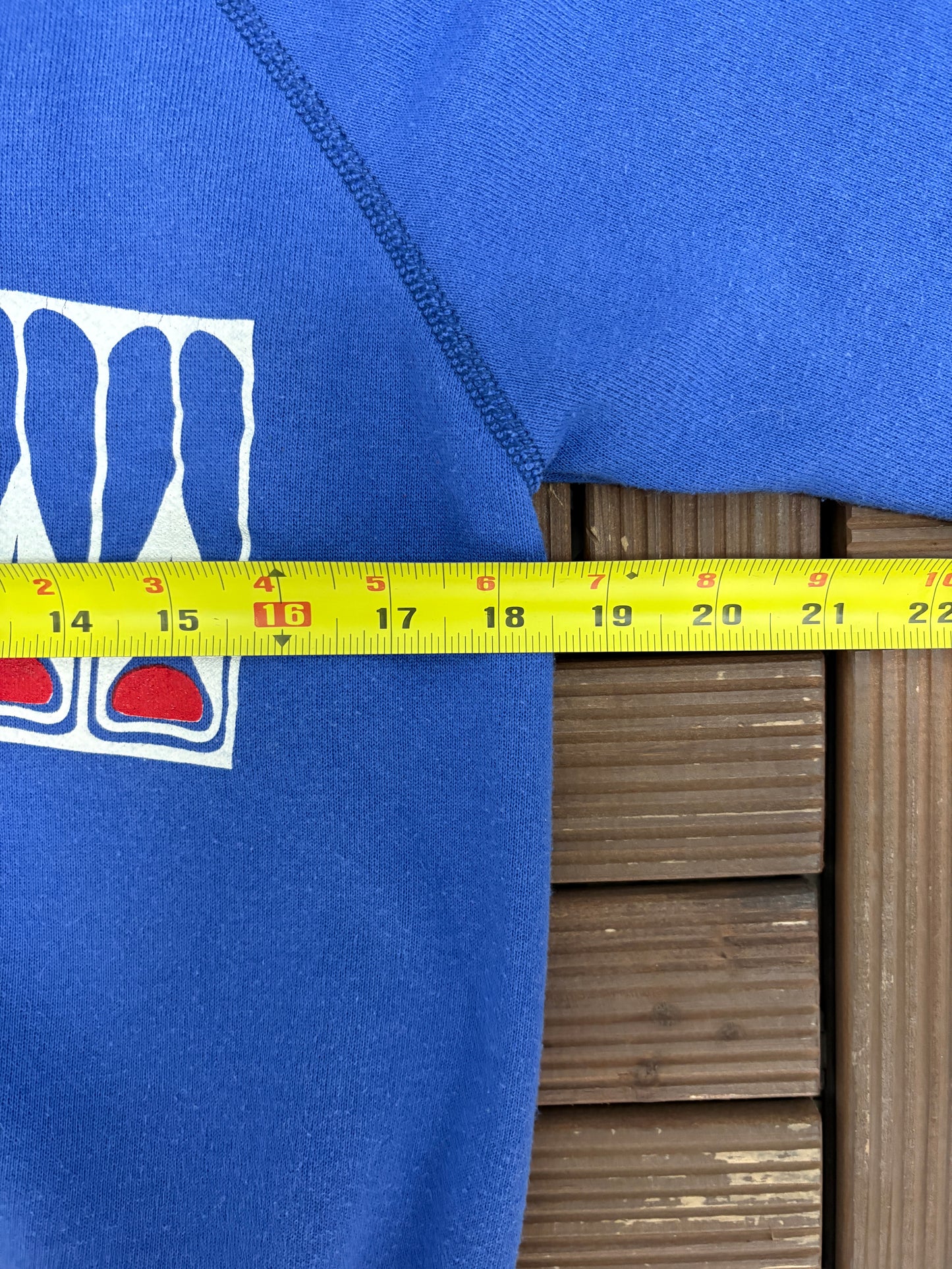 Alaska State Museum Graphic Crewneck | Size Medium | Vintage 1980s Tourist Promotional Blue Sweater |