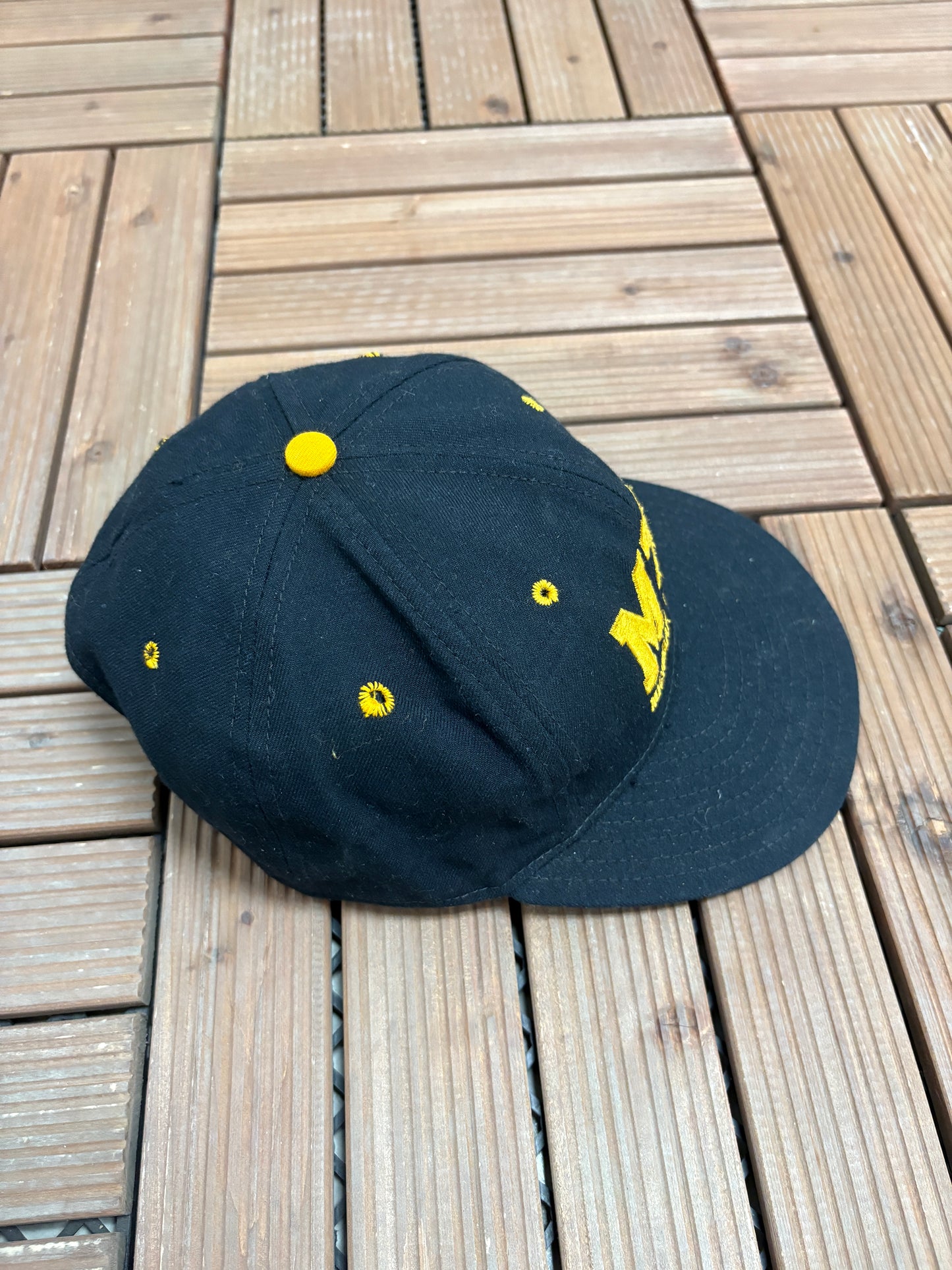 Michigan Tech Huskies Embroidered Graphic Hat | Snap Back | Vintage 1990s College Sports Blue Cap |