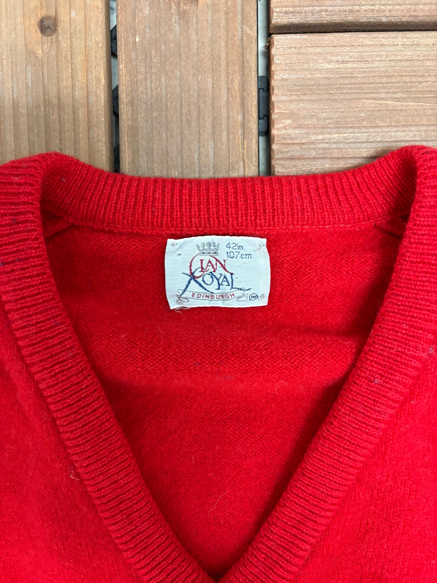 St. Andrews The Old Course Graphic Sweater | Size Large | Vintage 1980s Golf Red Sweater |