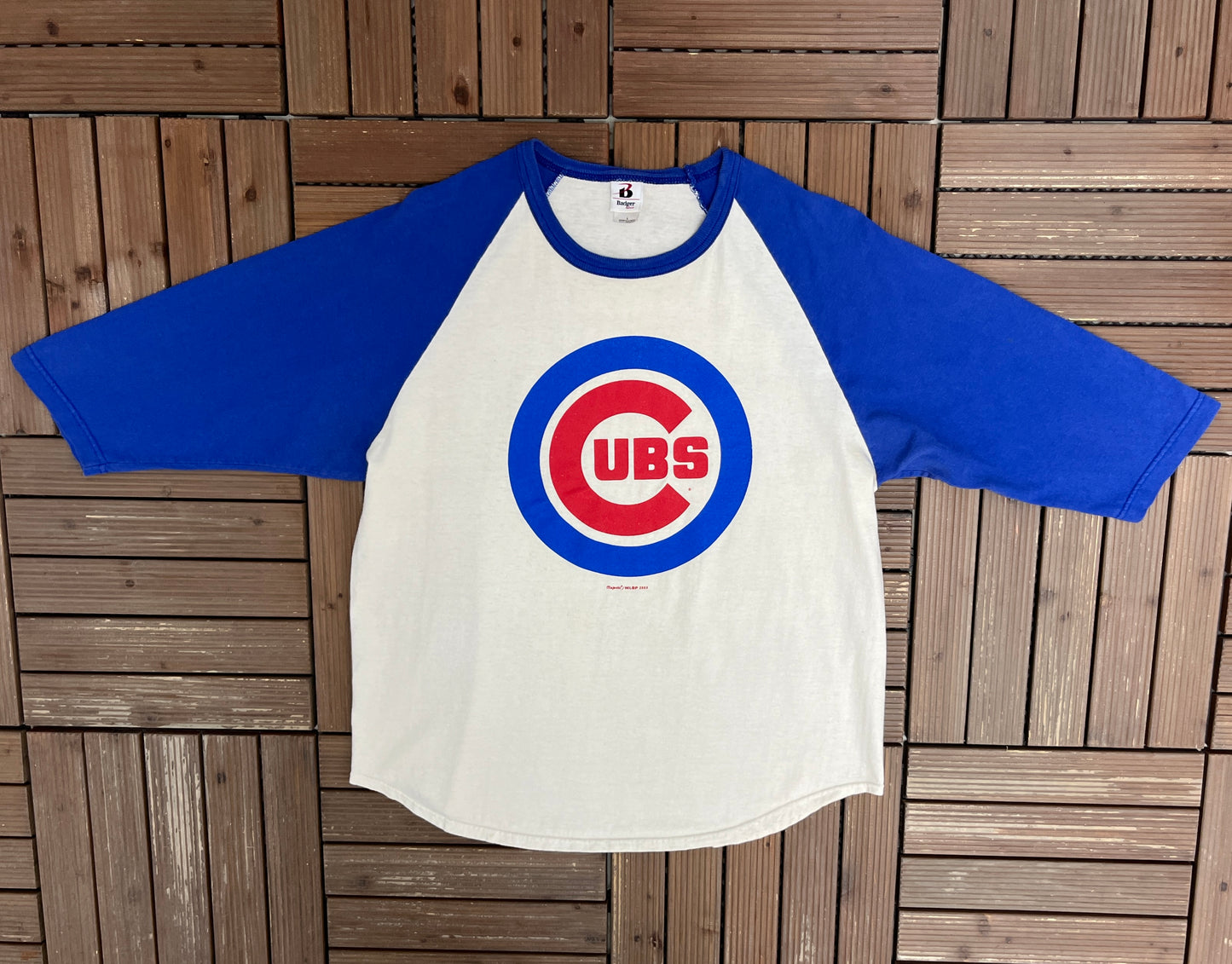 Chicago Cubs Graphic Tee | Size Large | Vintage 2000s MLB Baseball White 3/4 Sleeve Shirt |