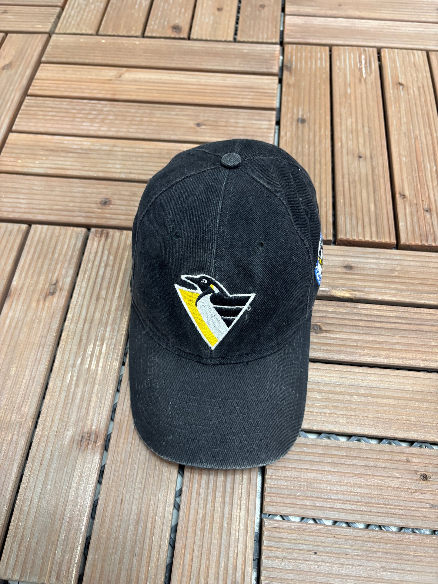 Pittsburgh Penguins Embroidered Graphic Hat | Snap Back | Vintage 1990s NHL Hockey Black Cap |
