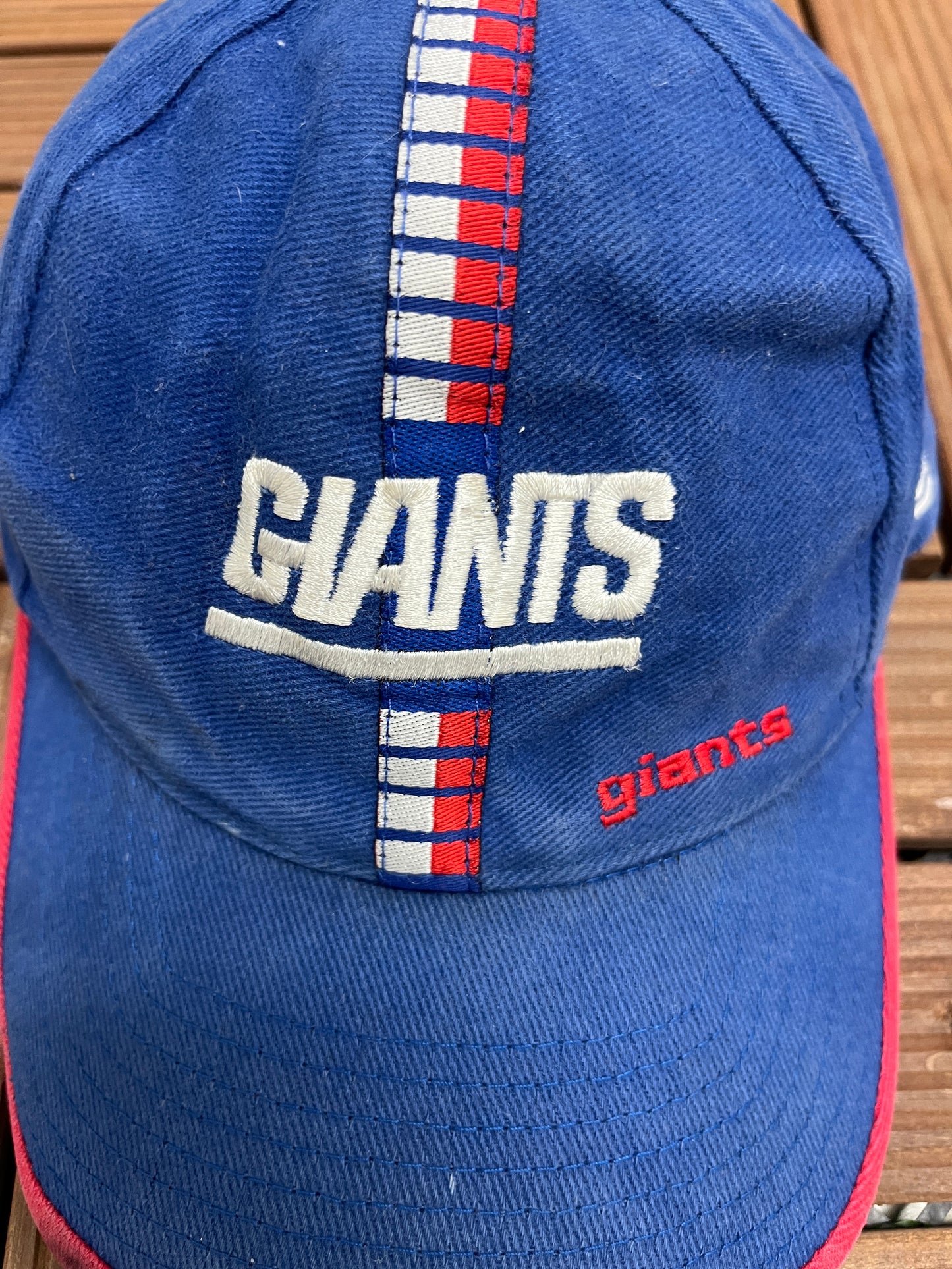 New York Giants Embroidered Graphic Hat | Strap Back With Clasp | Vintage 2000s NFL Football Blue Cap |