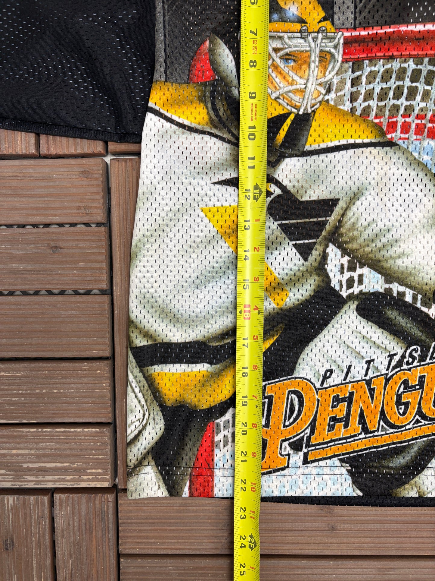 Pittsburgh Penguins Hockey Jersey | Size Youth Small/Medium | Vintage 1990s Black Hockey CCM Jersey |