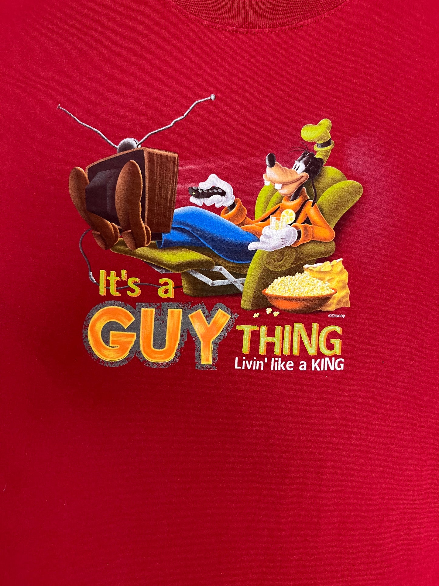 Goofy It's A Guy Thing Livin' Like A King Graphic Tee | Size XX-Large | Vintage 2000s Disney Cartoon Red T-Shirt |