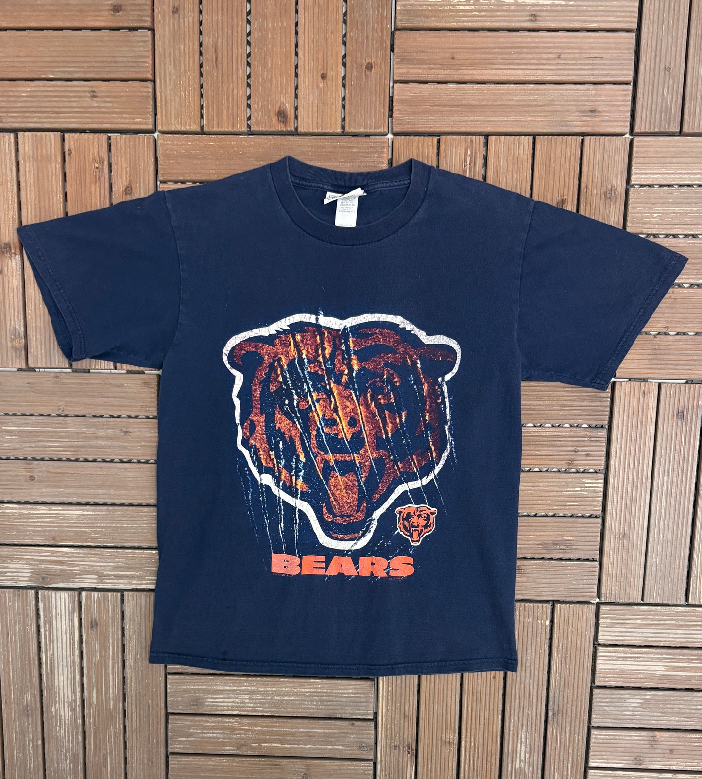 Chicago Bears Graphic Tee | Size Medium | Vintage 1990s NFL Football Blue T-Shirt |