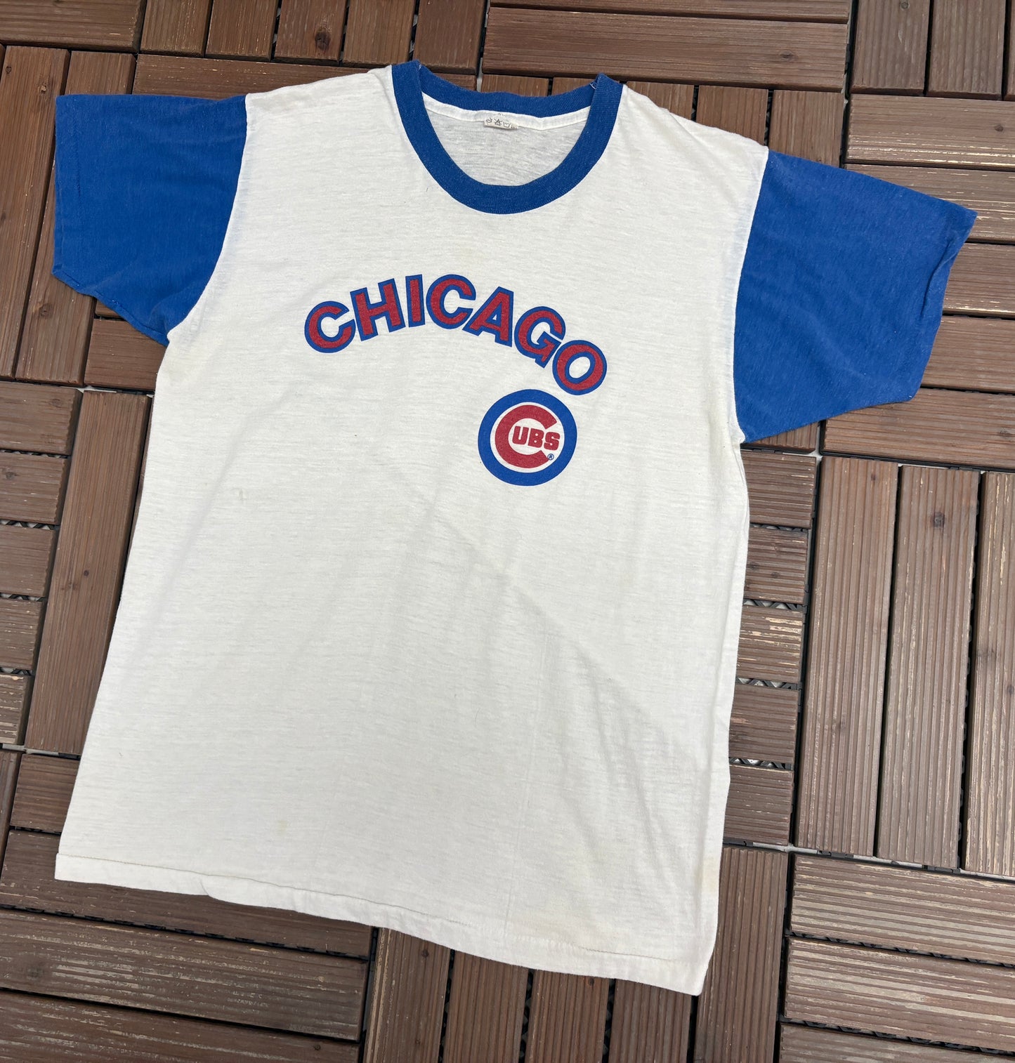 Chicago Cubs Graphic Tee | Size X-Large | Vintage 1980s MLB Baseball White T-Shirt |