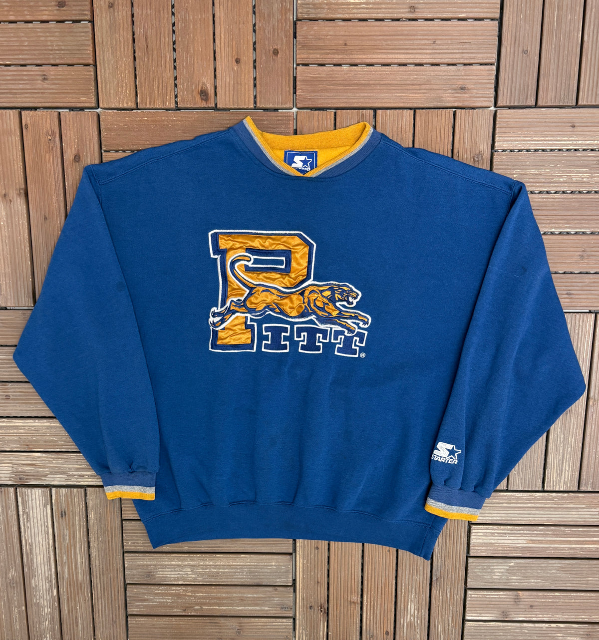 Pitt Panthers Stitched Graphic Crewneck | Size X-Large | Vintage 1990s Starter College Blue Sweater |