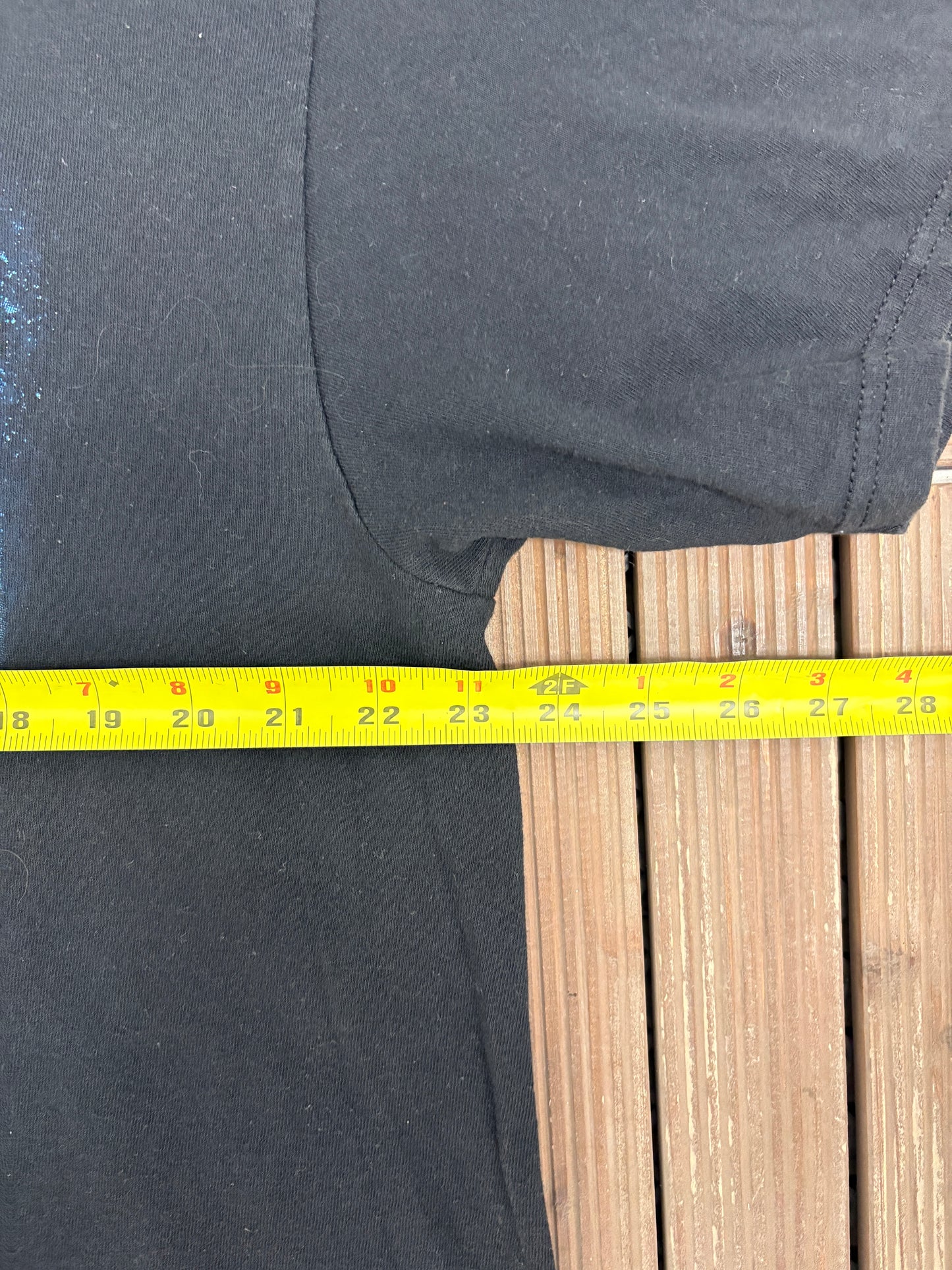 Wolves Howling Scenic Graphic Tee | Size X-Large | Vintage 2000s Animal Black T-Shirt |