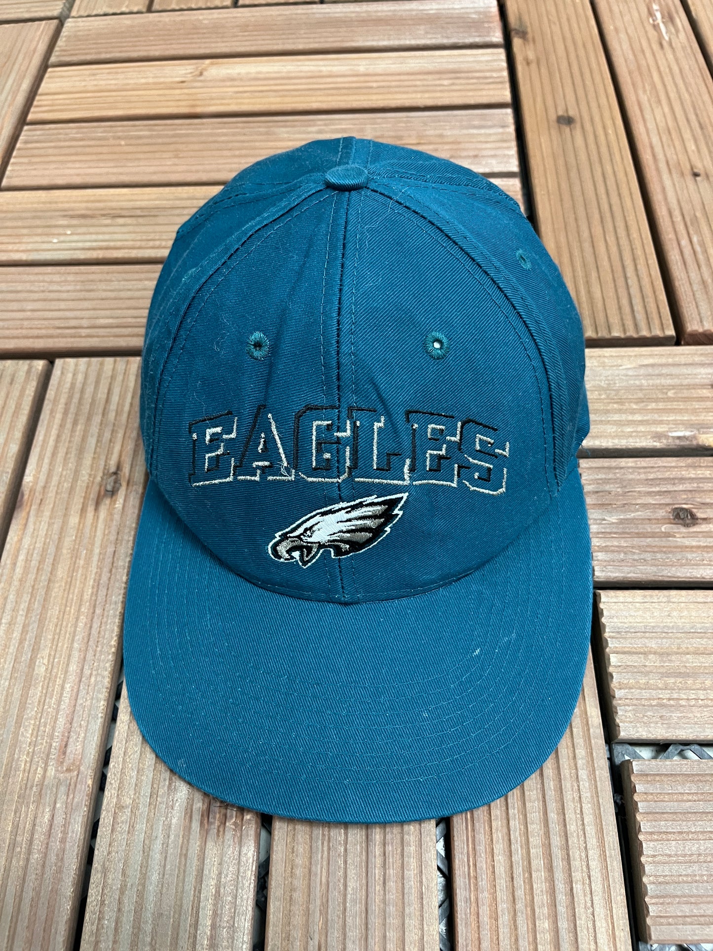 Philadelphia Eagles Stitched Graphic Hat | Snap Back | Vintage 1990s NFL Football Green Cap |